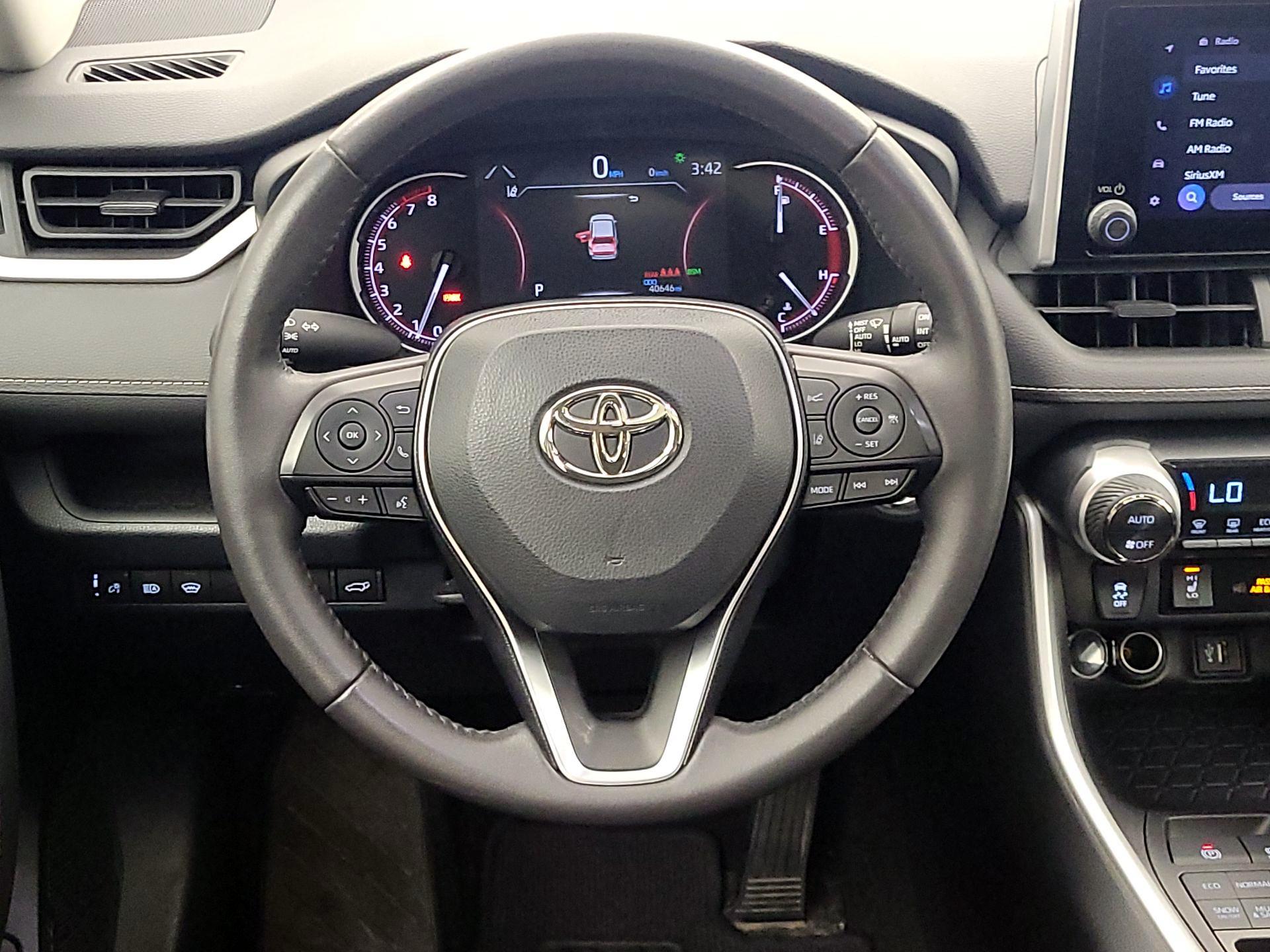 Thumbnail: 2023 Toyota RAV4 - 10