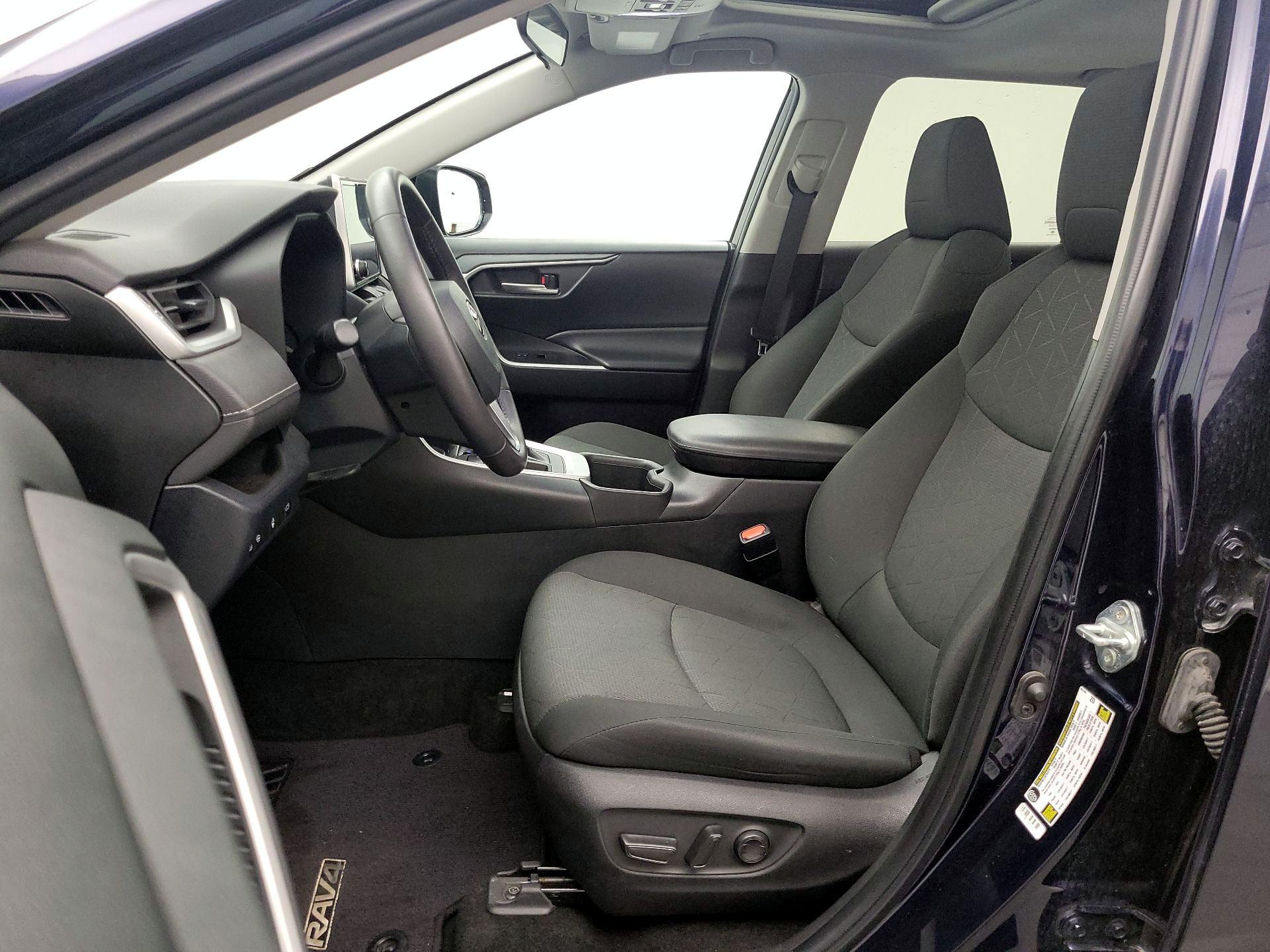 Thumbnail: 2023 Toyota RAV4 - 11