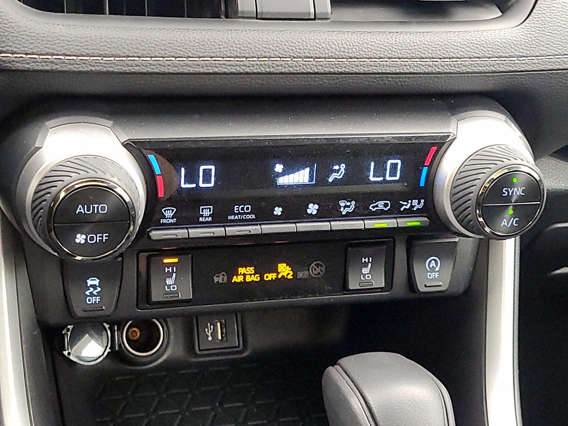 Thumbnail: 2023 Toyota RAV4 - 16
