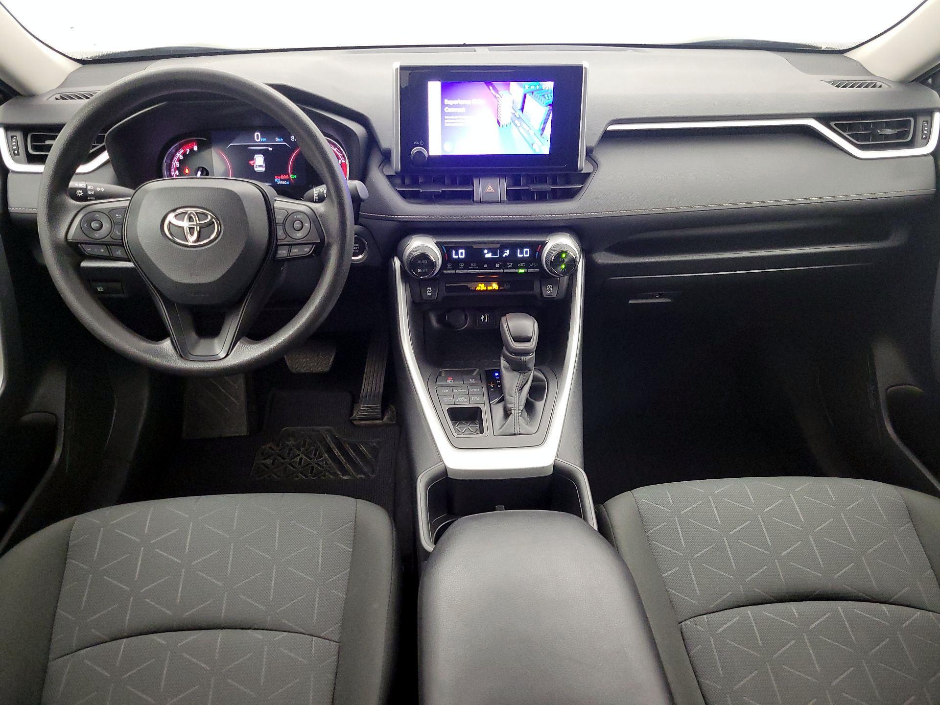 Thumbnail: 2023 Toyota RAV4 - 9