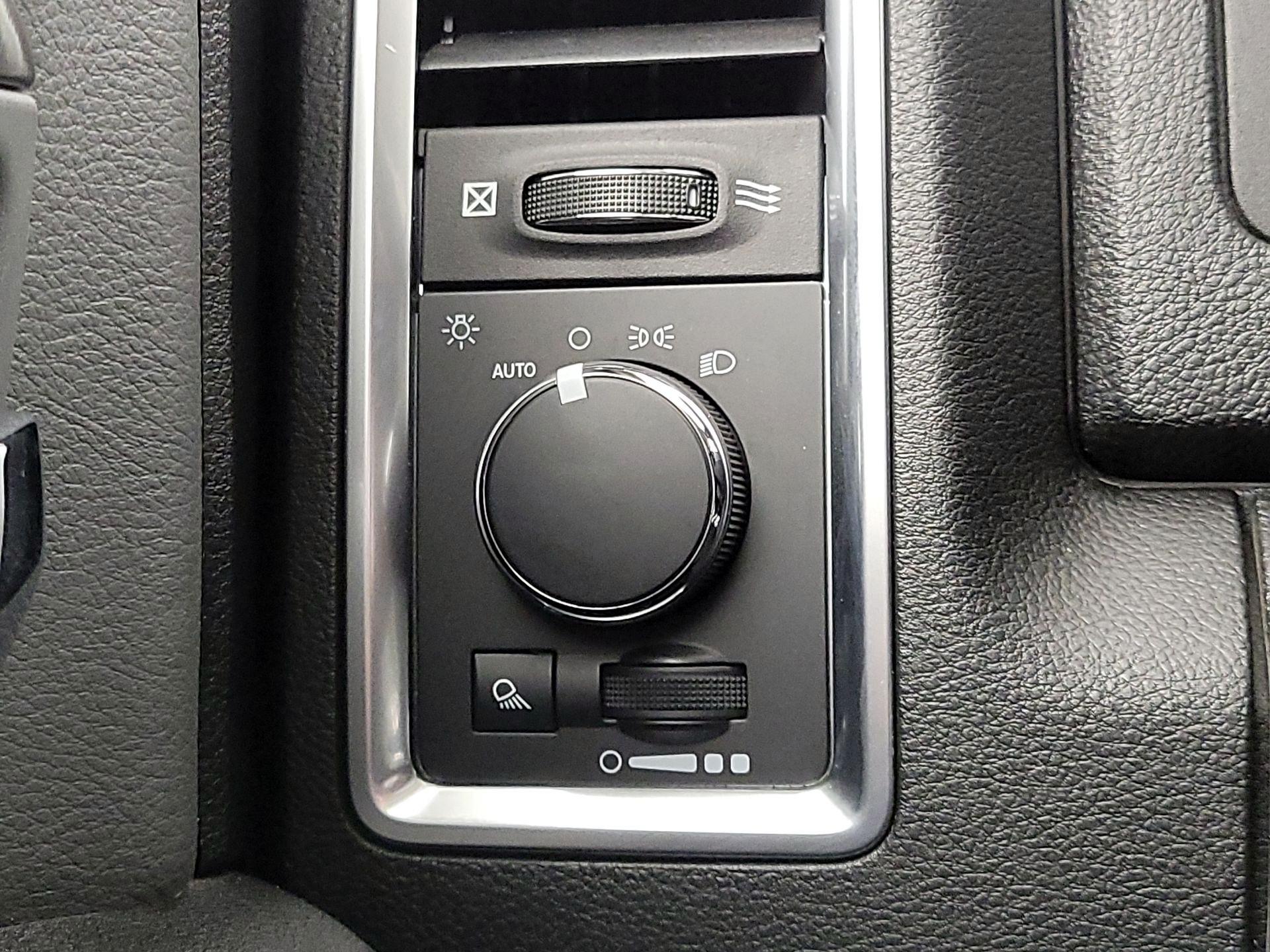 Thumbnail: 2023 RAM 1500 Classic - 13