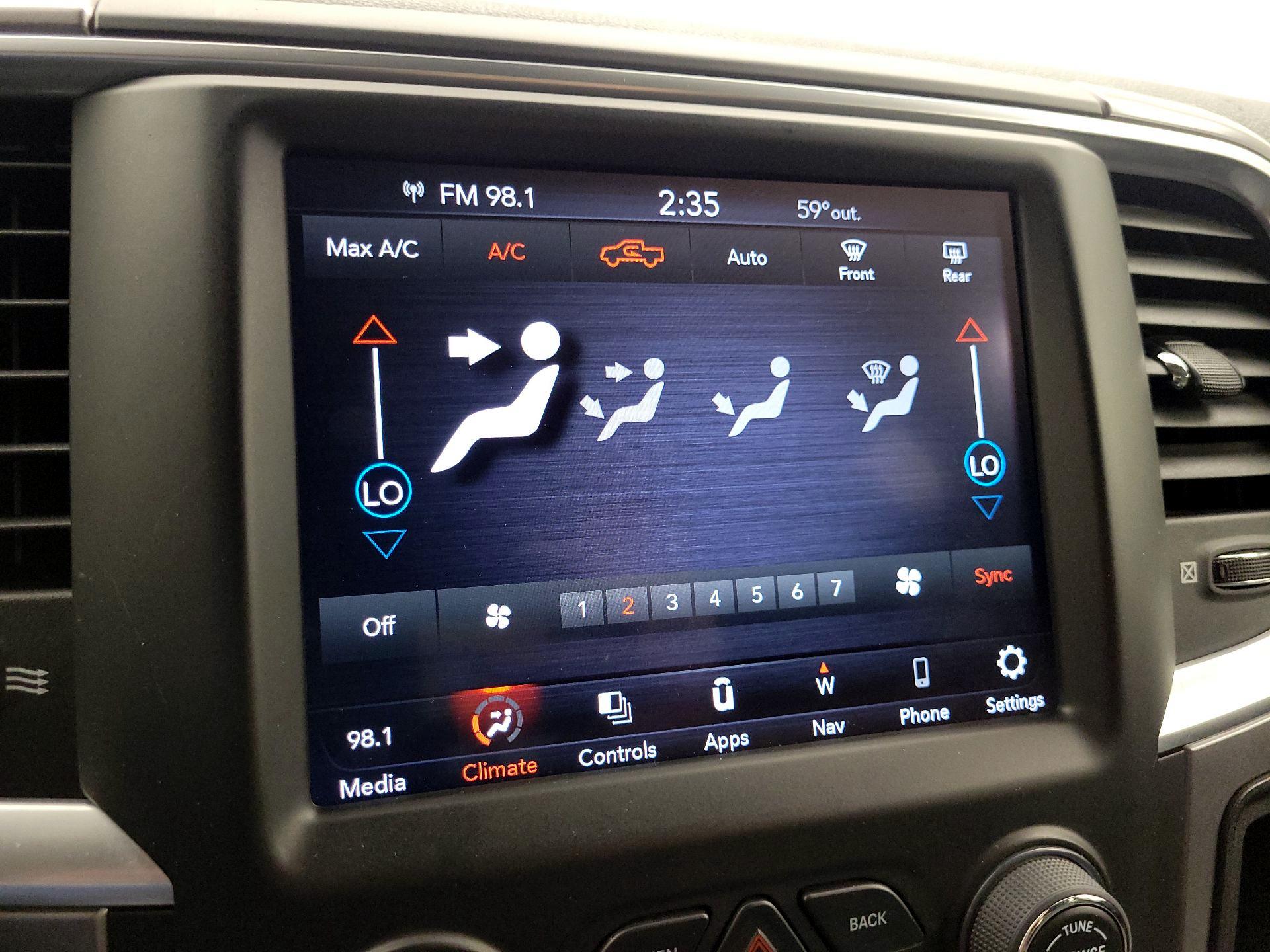 Thumbnail: 2023 RAM 1500 Classic - 17