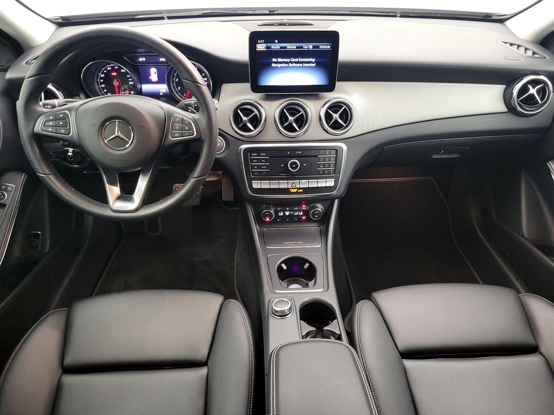 Thumbnail: 2020 Mercedes-Benz GLA - 9