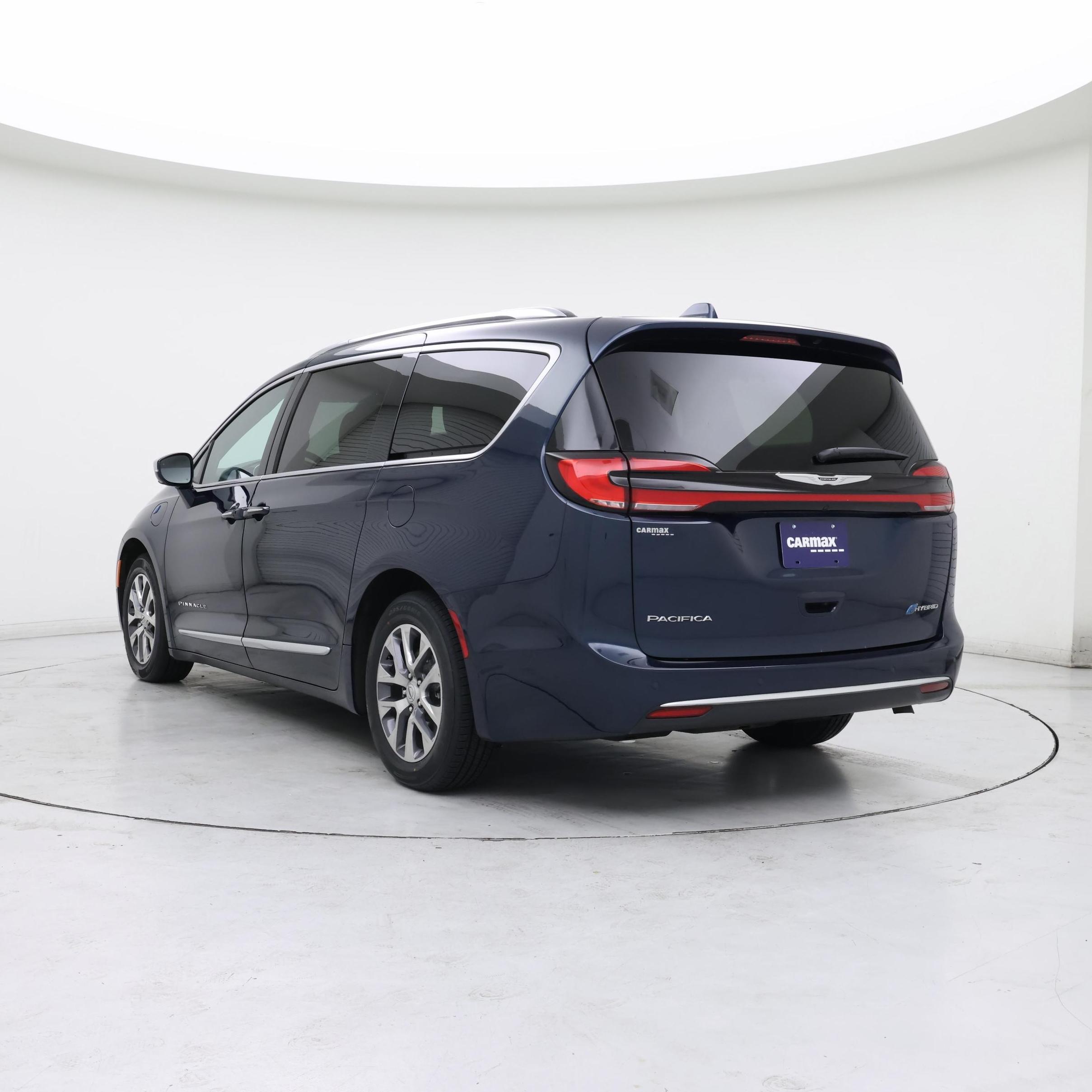 Thumbnail: 2022 Chrysler Pacifica - 2