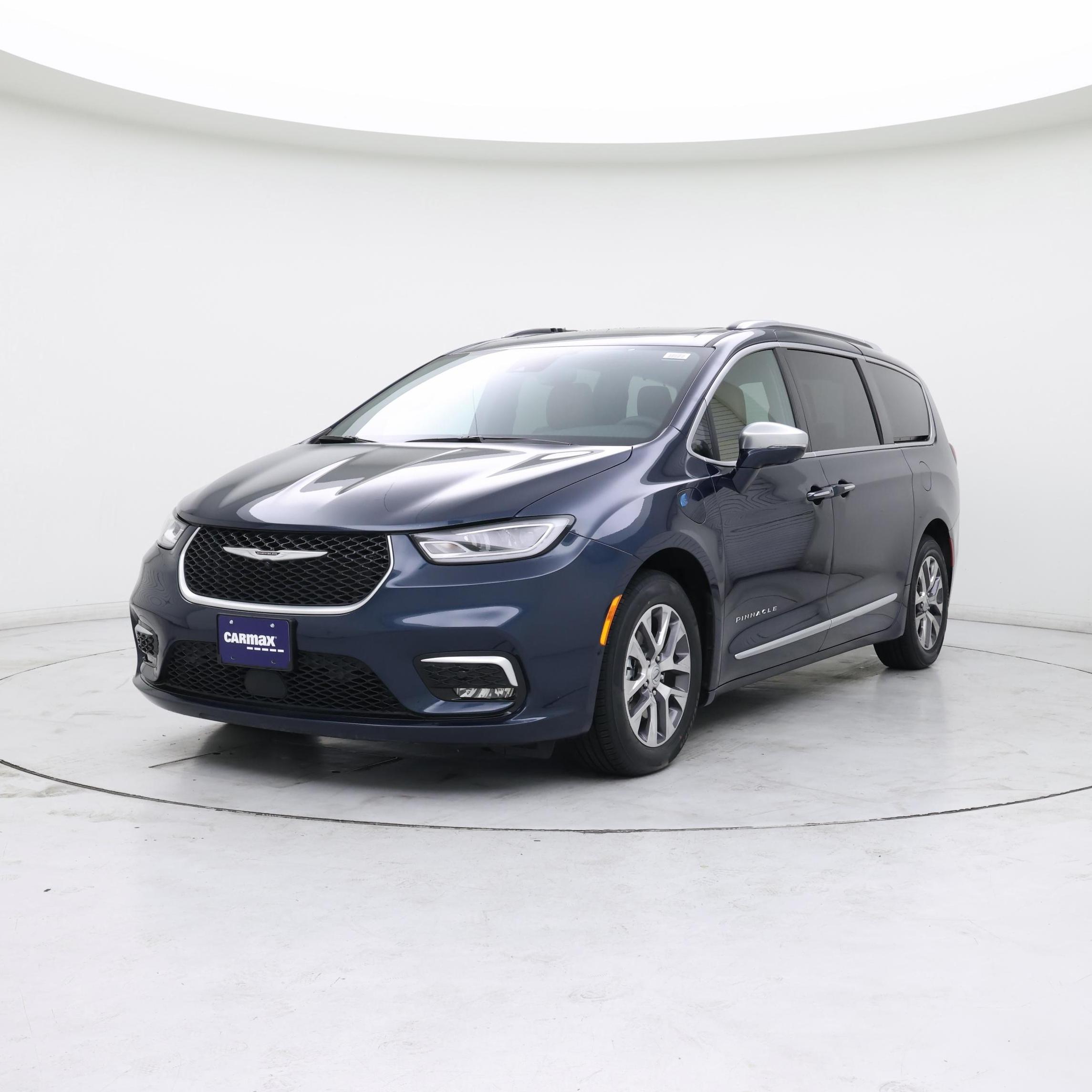Thumbnail: 2022 Chrysler Pacifica - 4