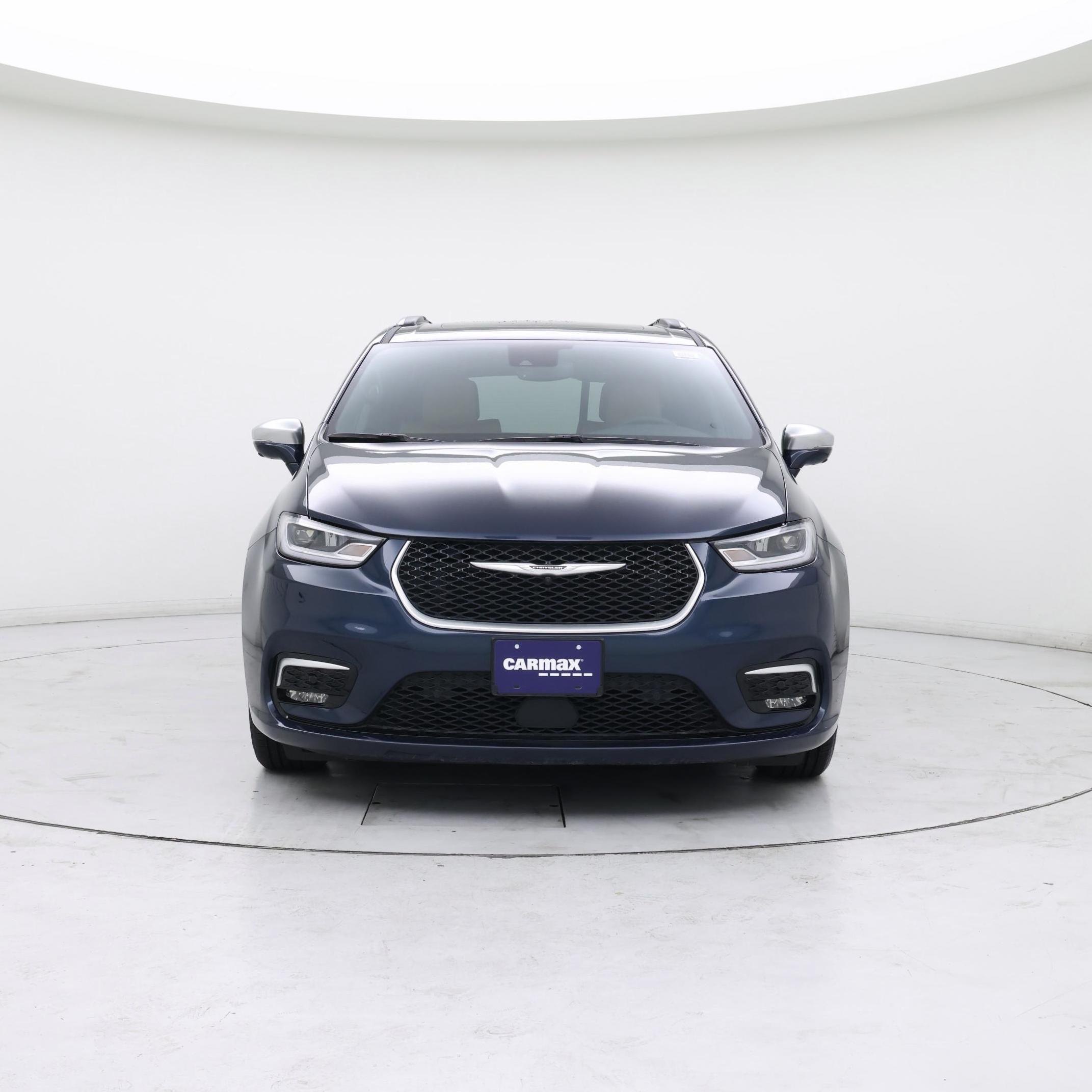 Thumbnail: 2022 Chrysler Pacifica - 5