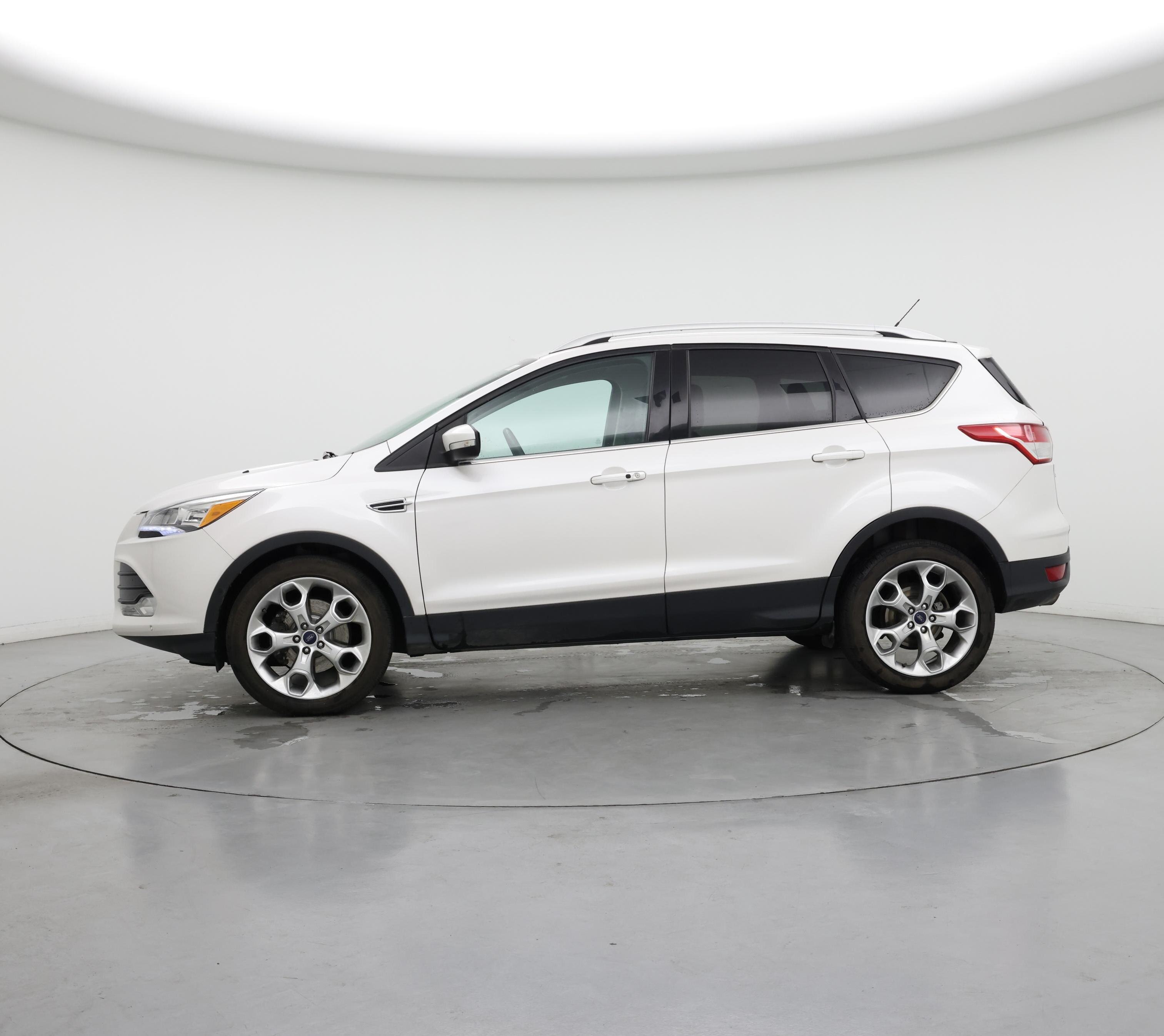 Thumbnail: 2016 Ford Escape - 3