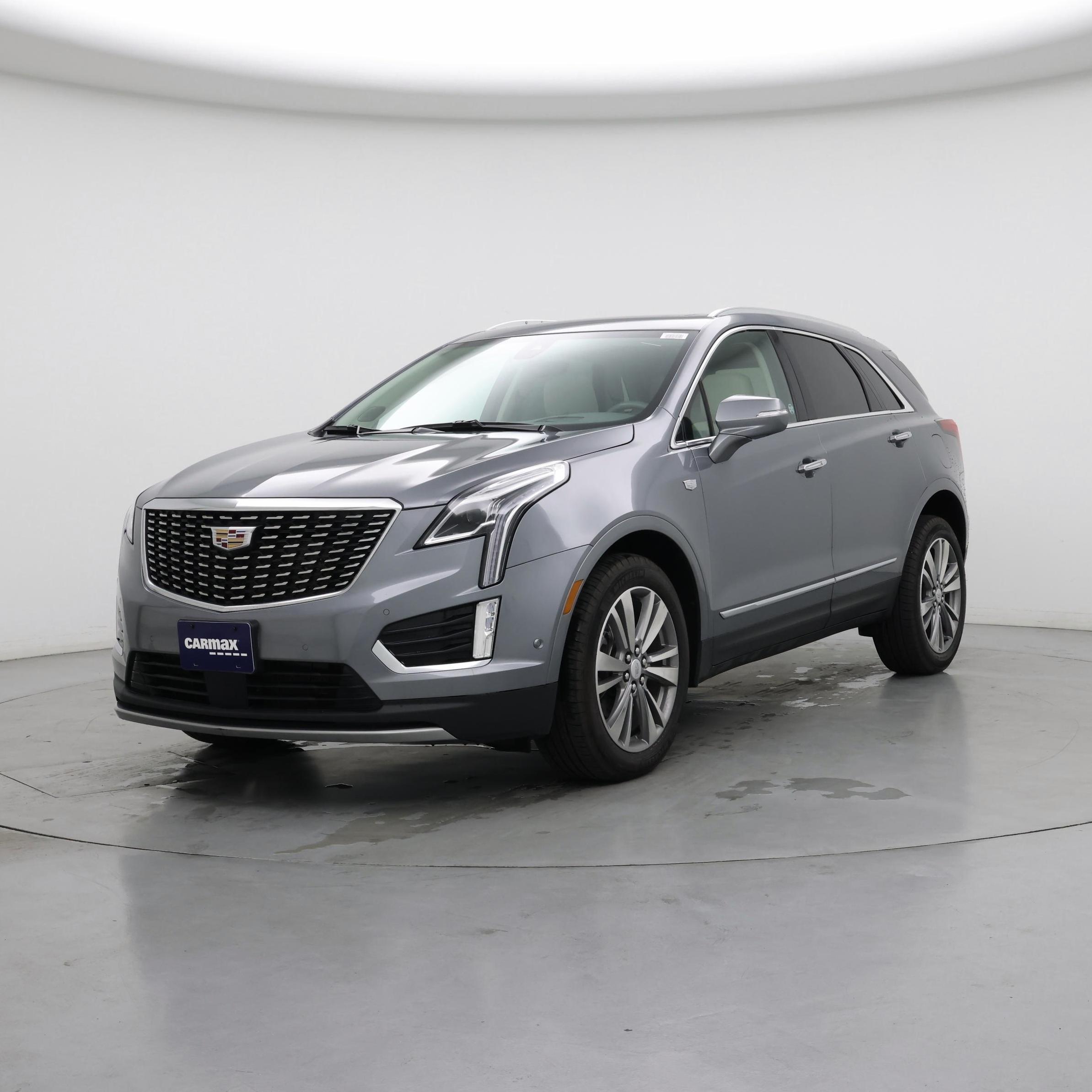 Thumbnail: 2021 Cadillac XT5 - 4