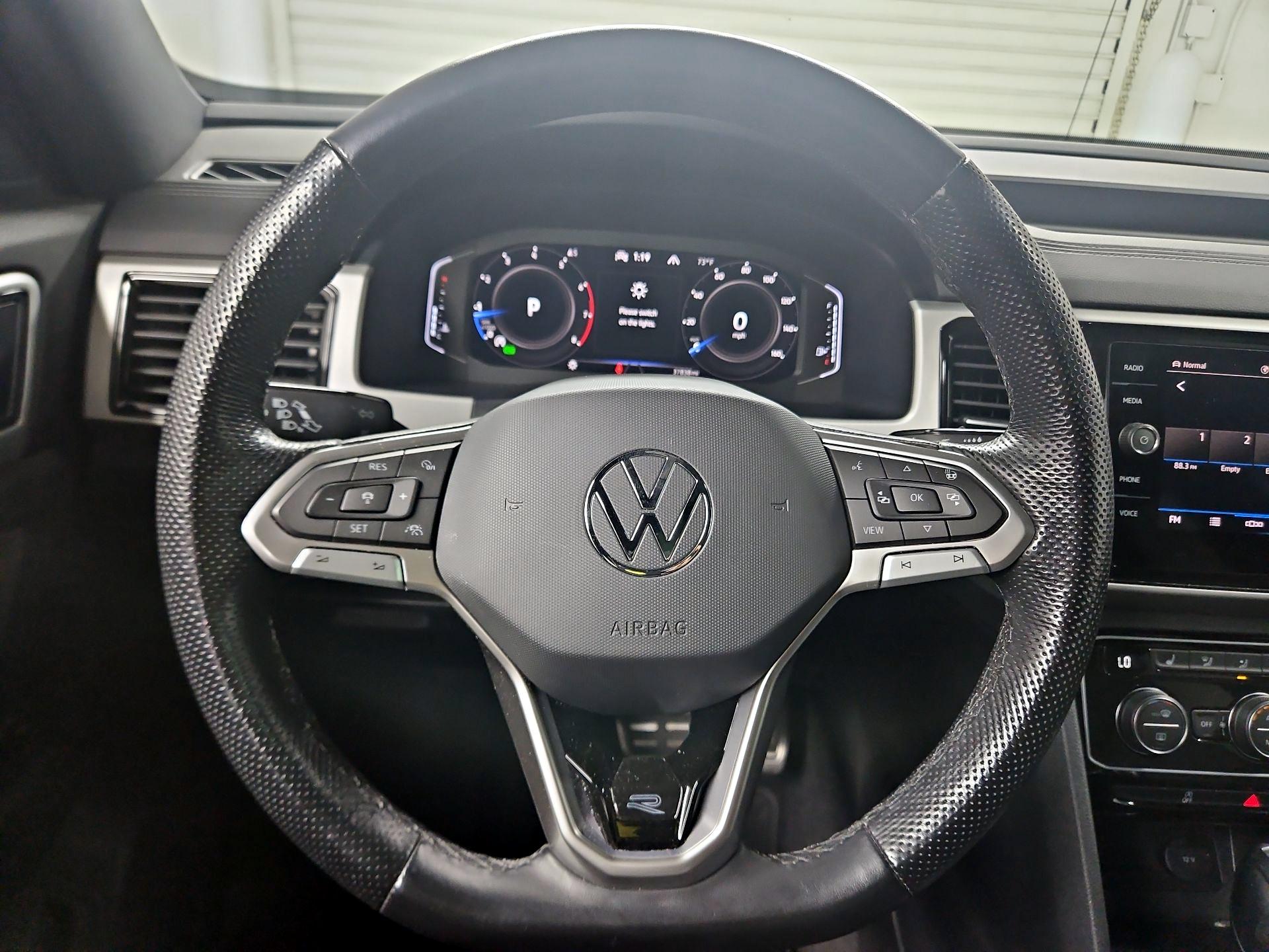 Thumbnail: 2023 Volkswagen Atlas - 10