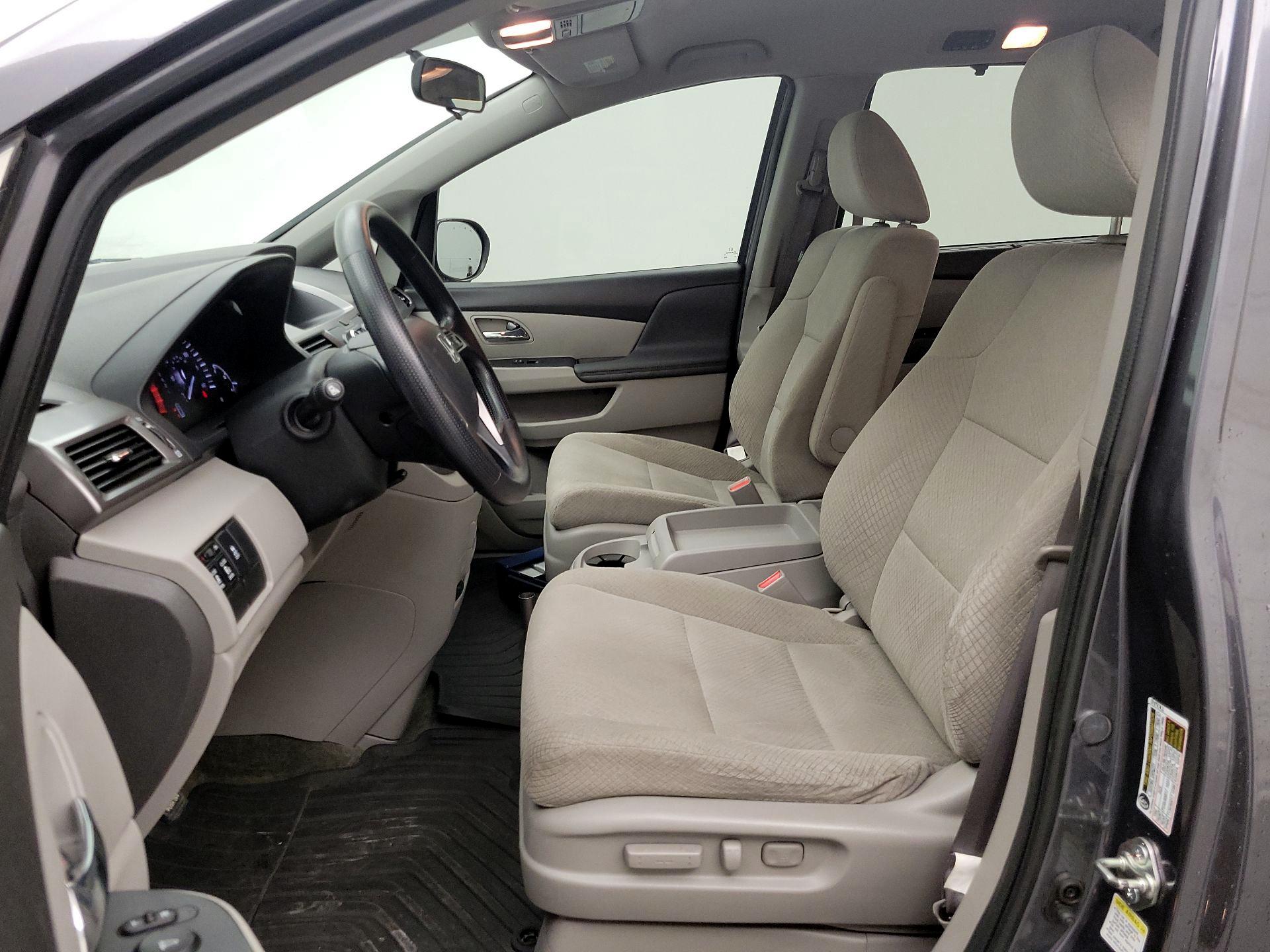 Thumbnail: 2017 Honda Odyssey - 11