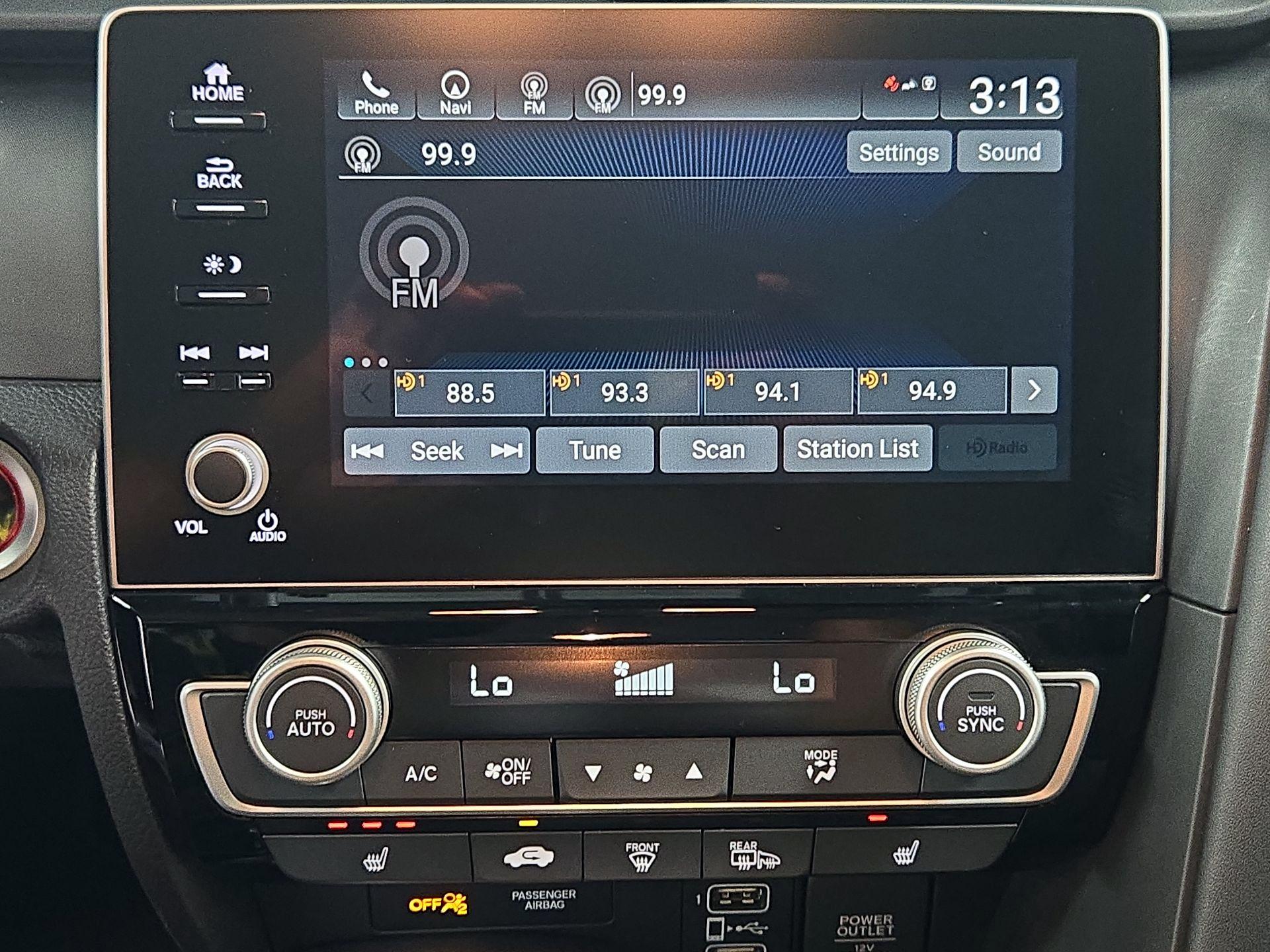 Thumbnail: 2019 Honda Insight - 16