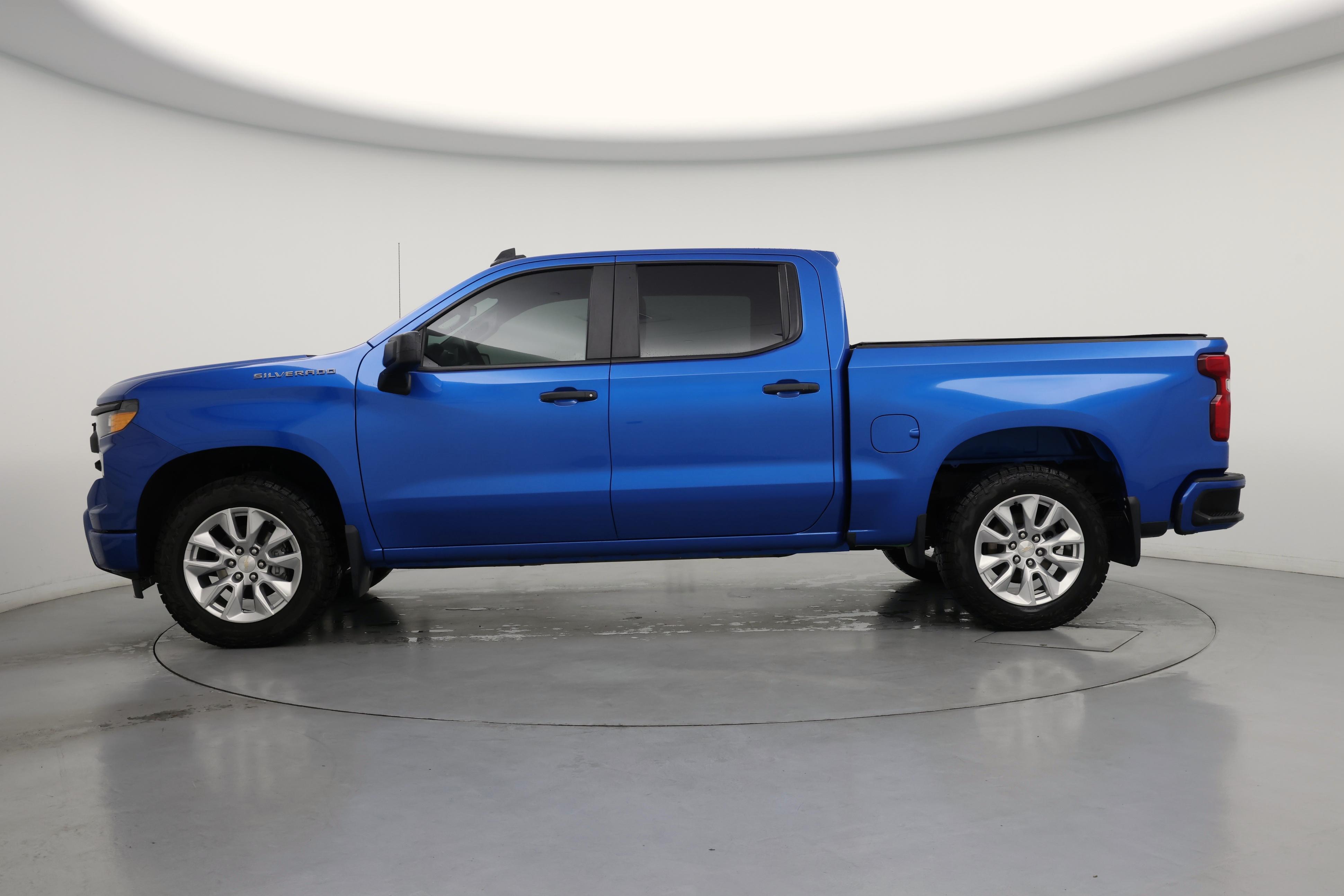 Thumbnail: 2022 Chevrolet Silverado 1500 - 3