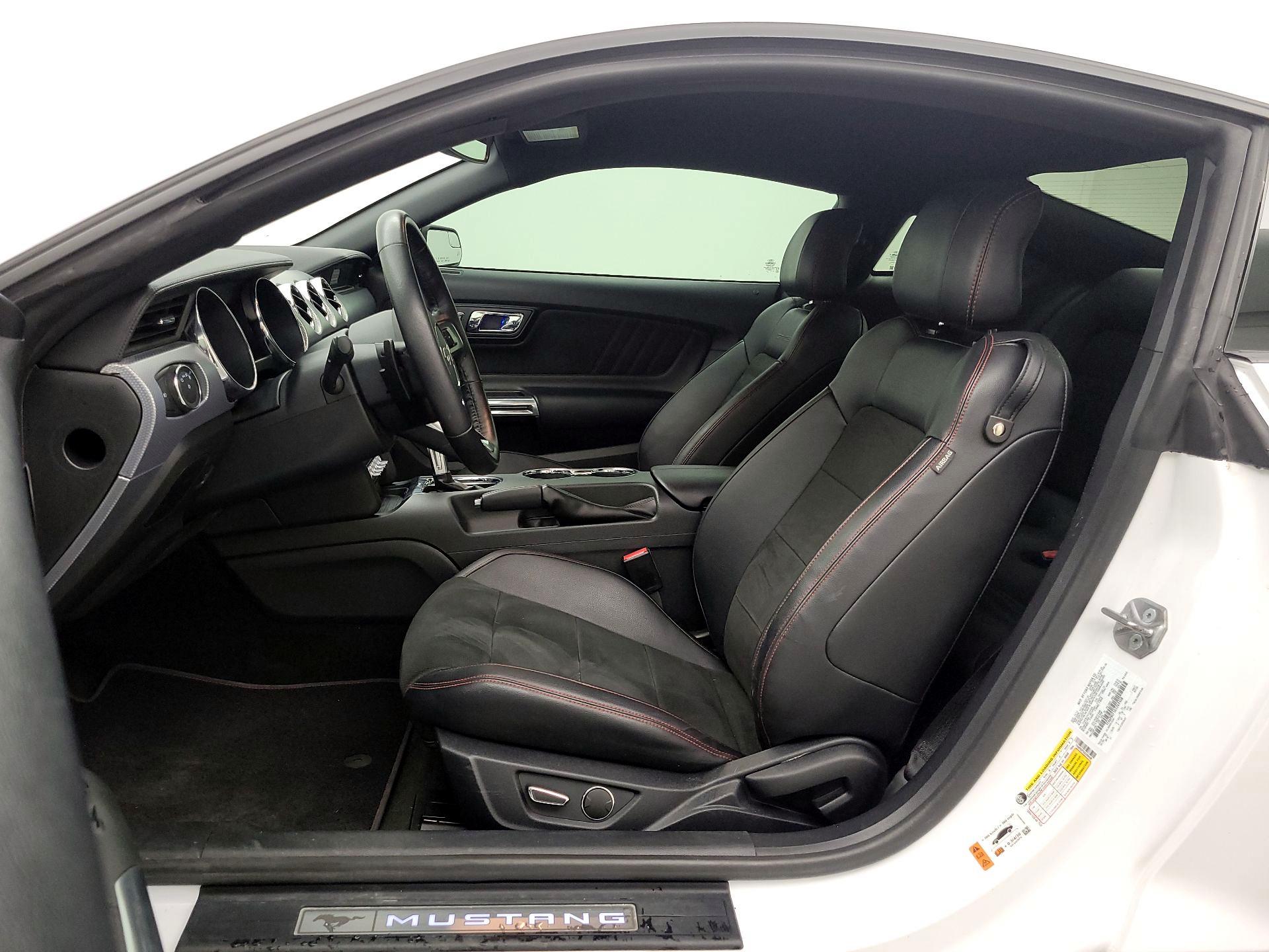 Thumbnail: 2016 Ford Mustang - 11
