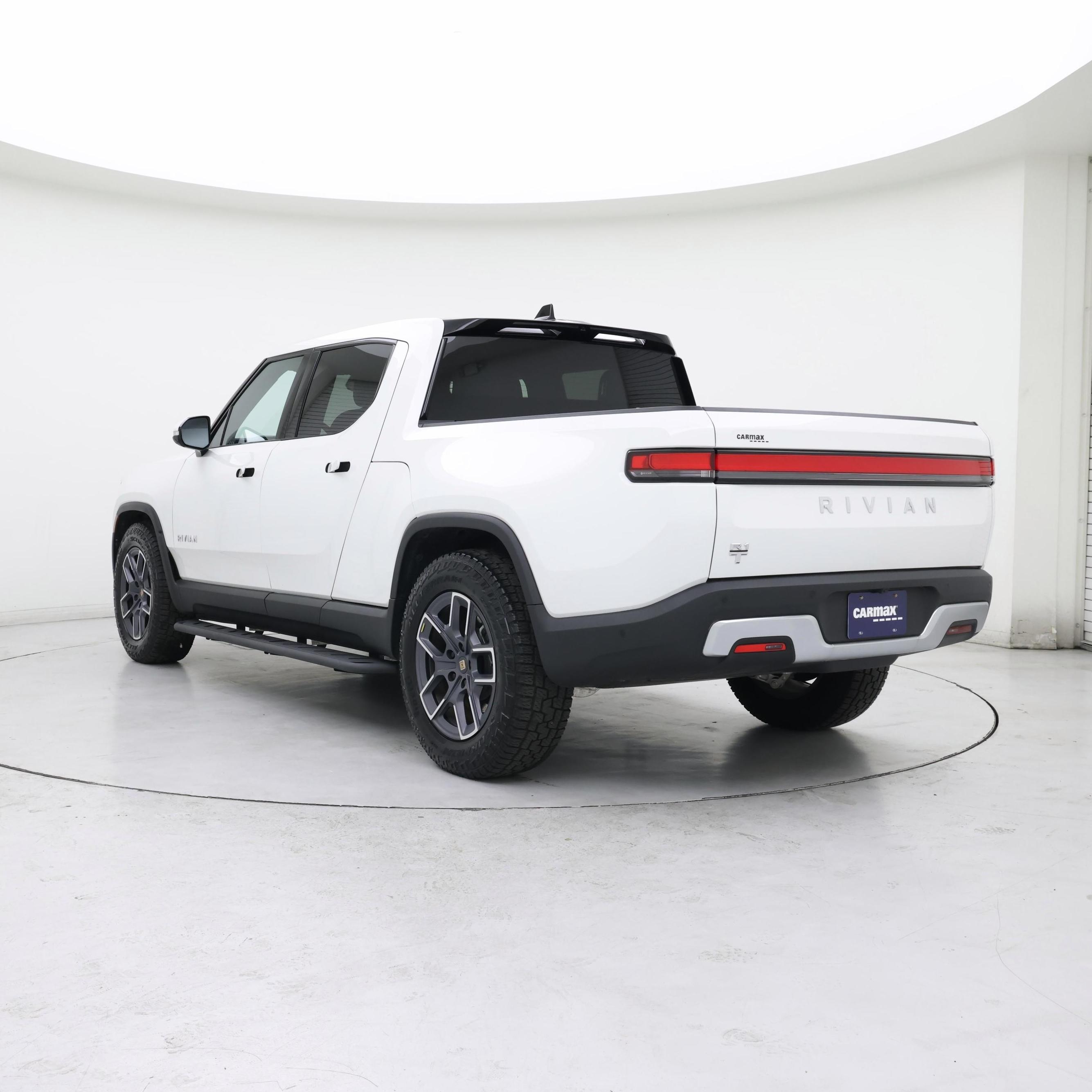 Thumbnail: 2023 Rivian R1T - 2