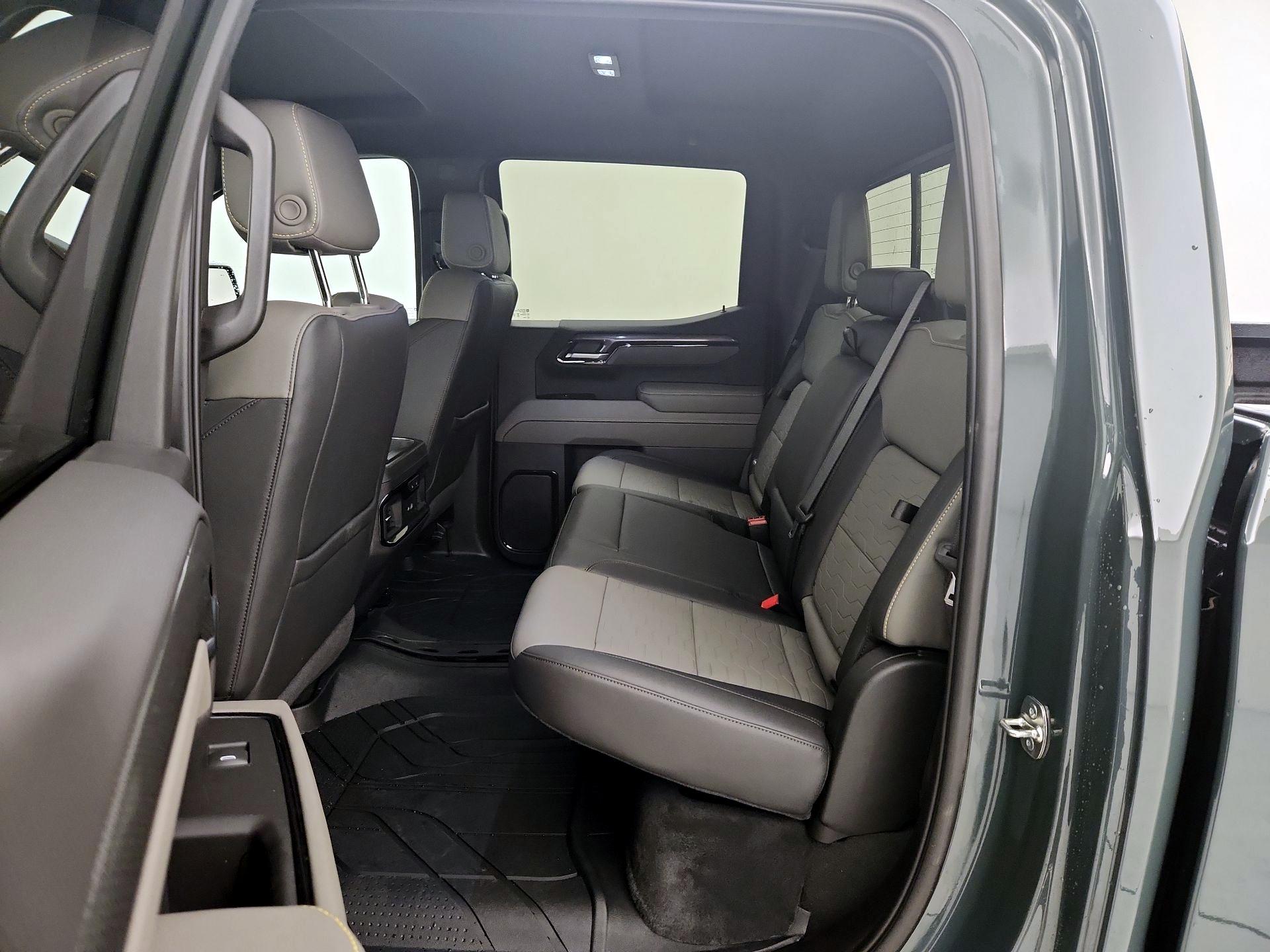 Thumbnail: 2025 Chevrolet Silverado 1500 - 20