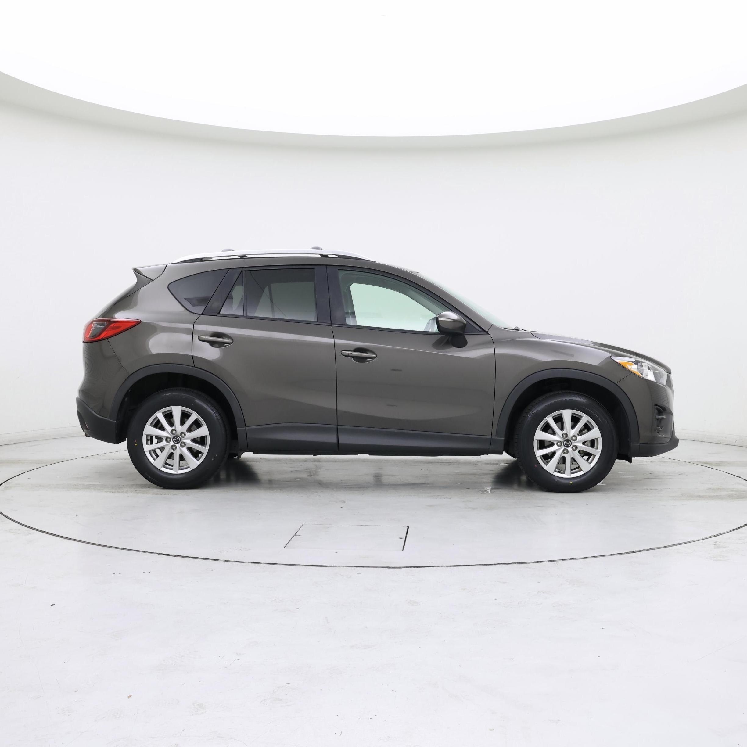 Thumbnail: 2016 Mazda CX-5 - 7