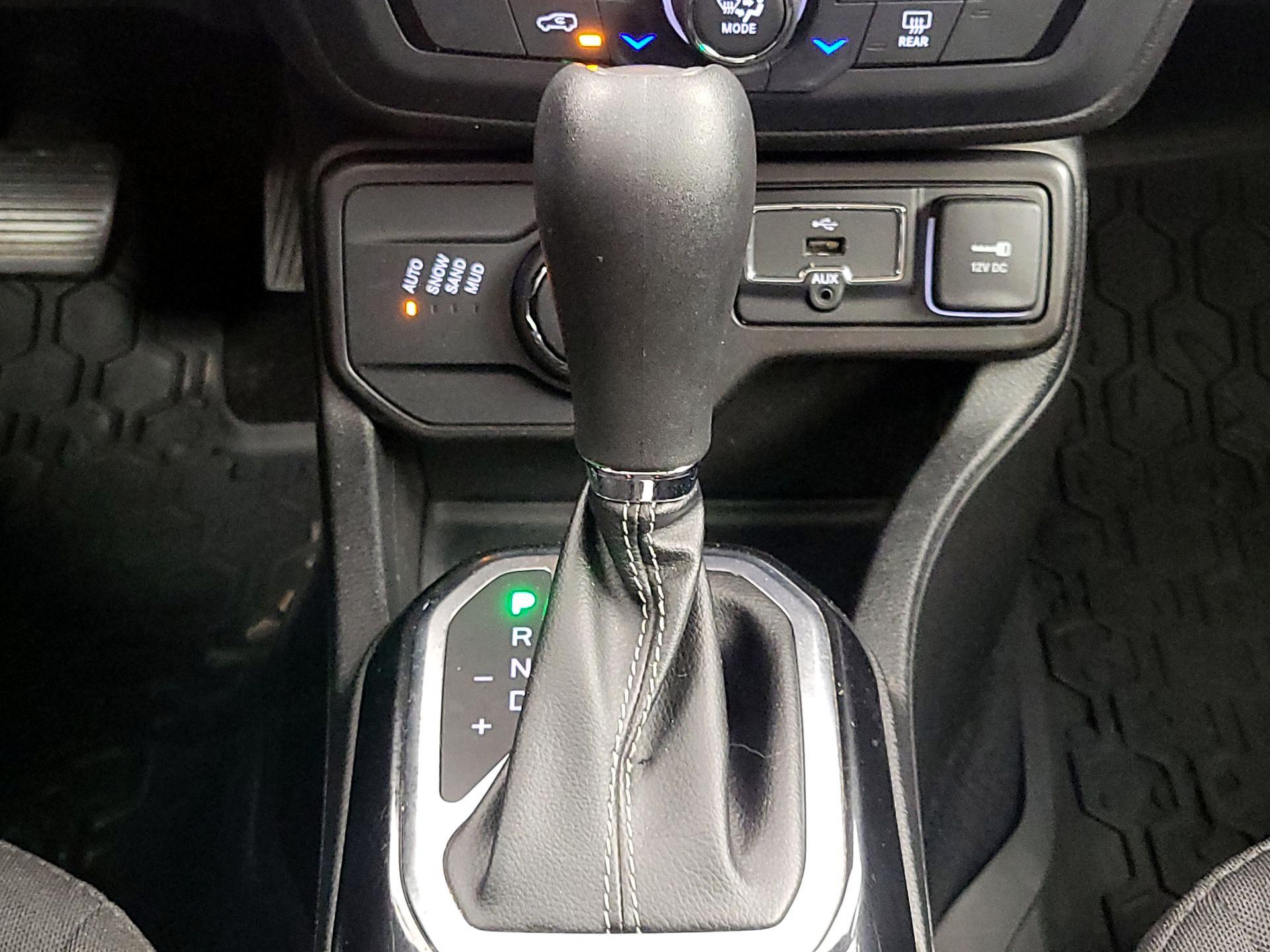 Thumbnail: 2021 Jeep Renegade - 18