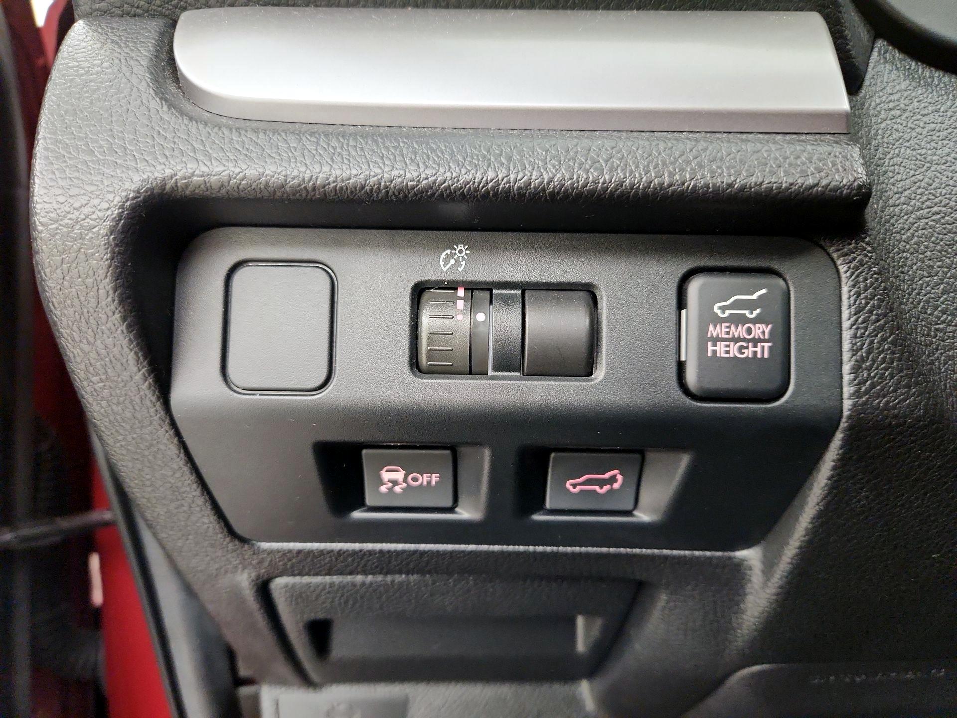 Thumbnail: 2015 Subaru Forester - 13