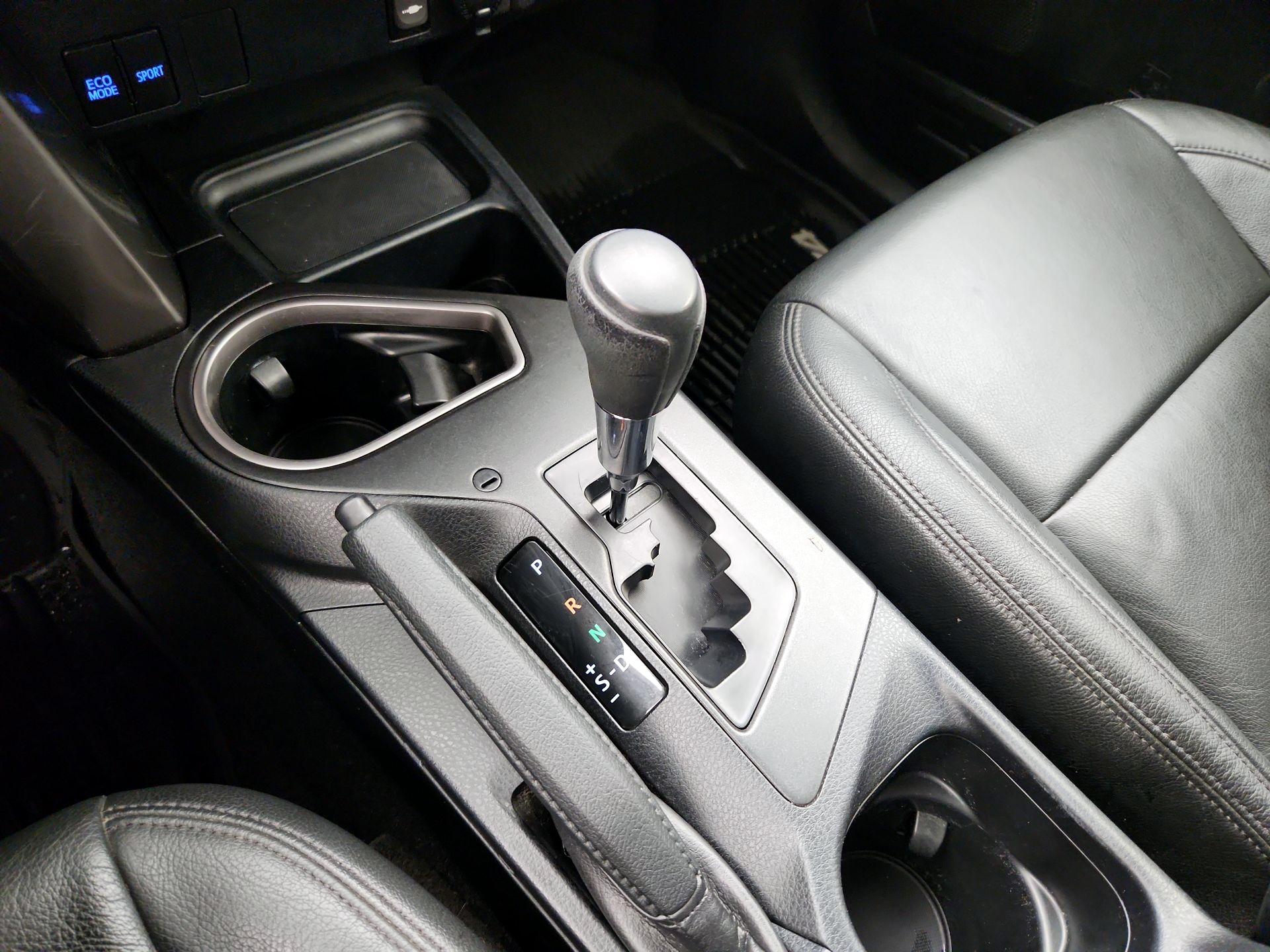 Thumbnail: 2016 Toyota RAV4 - 17