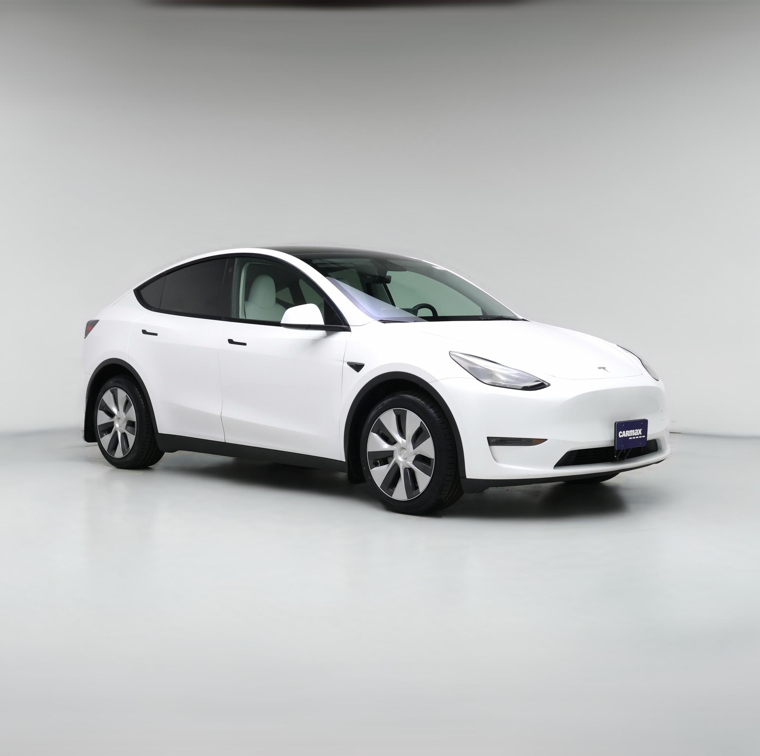 Thumbnail: 2023 Tesla Model Y - 1