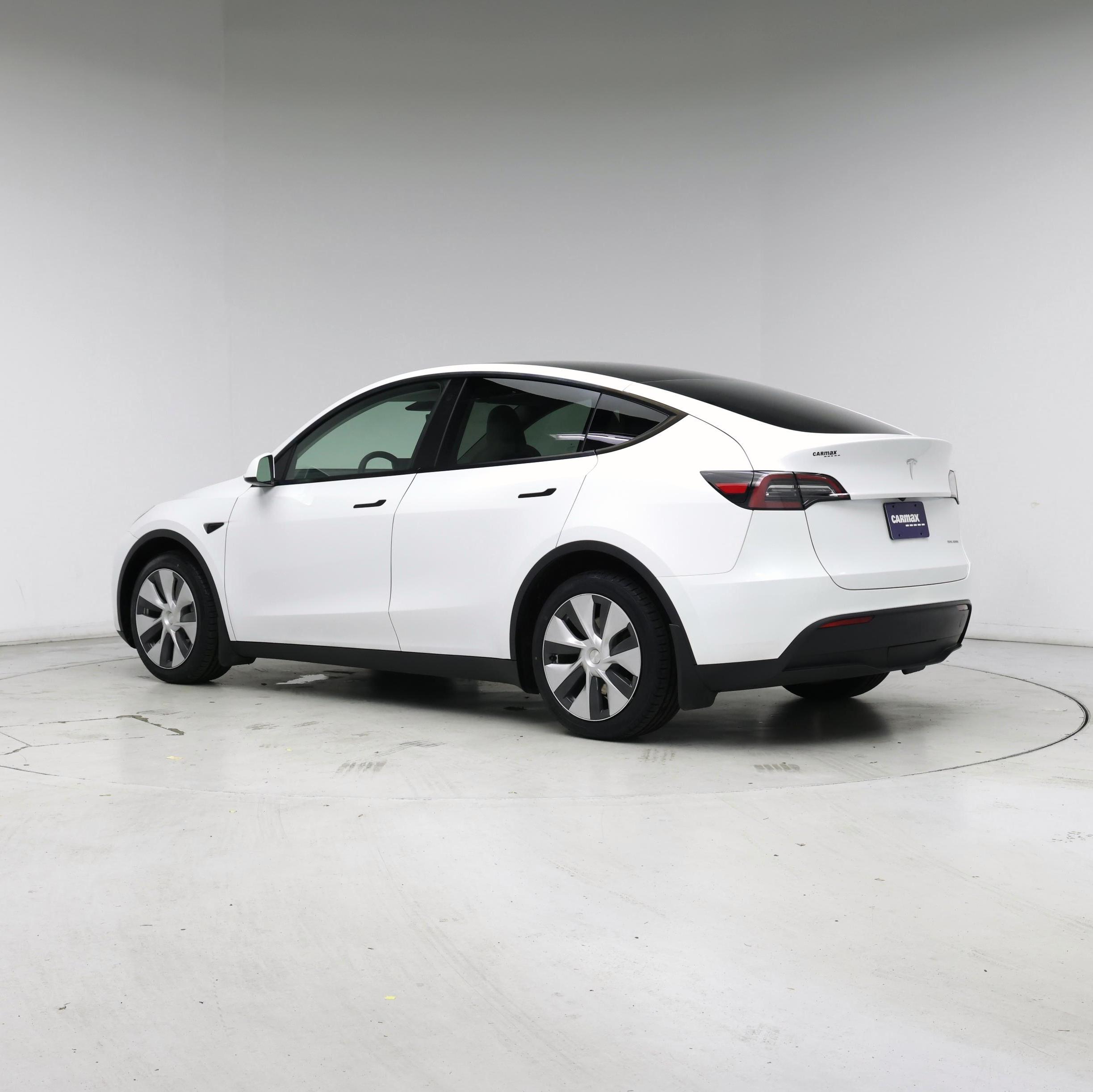 Thumbnail: 2023 Tesla Model Y - 2