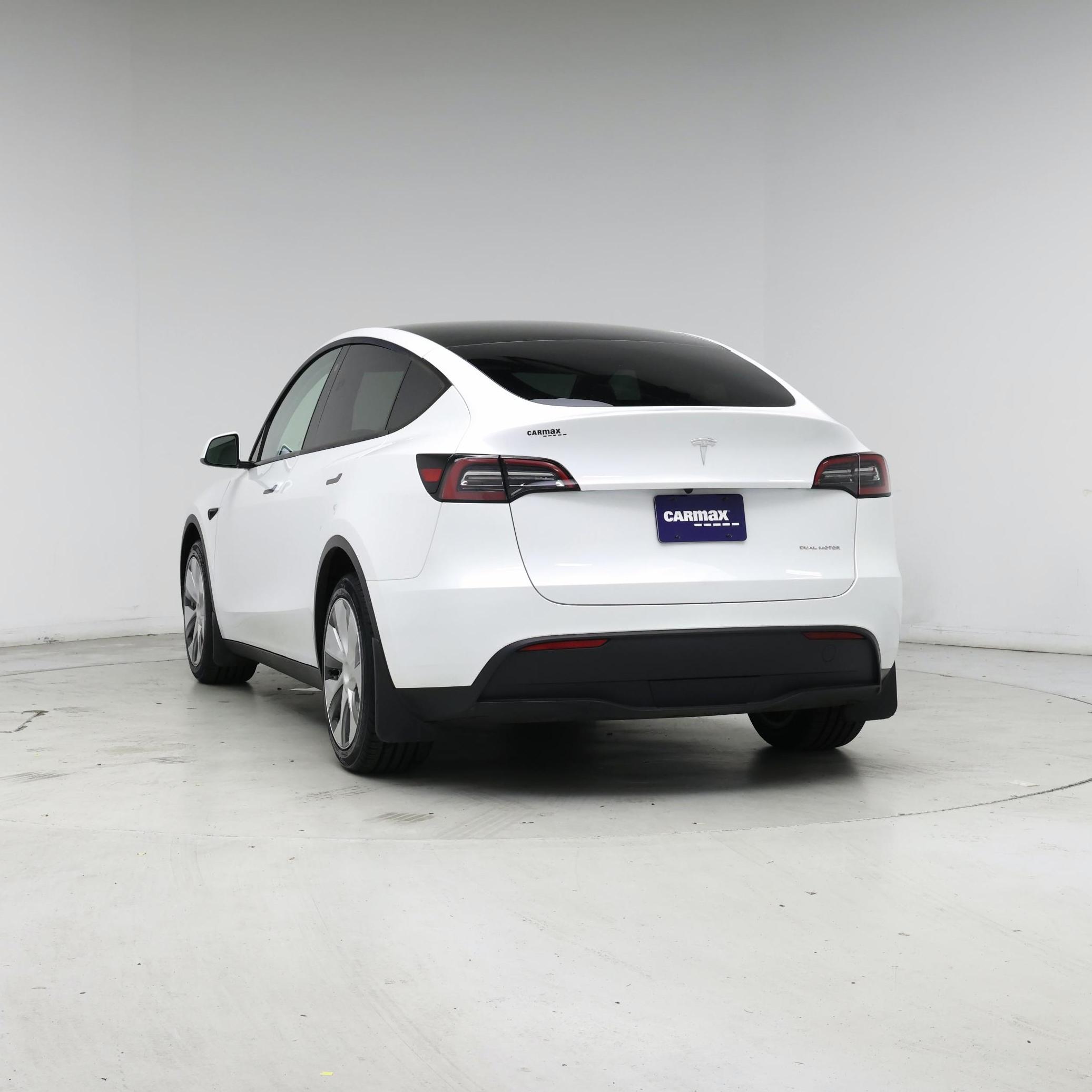 Thumbnail: 2023 Tesla Model Y - 6