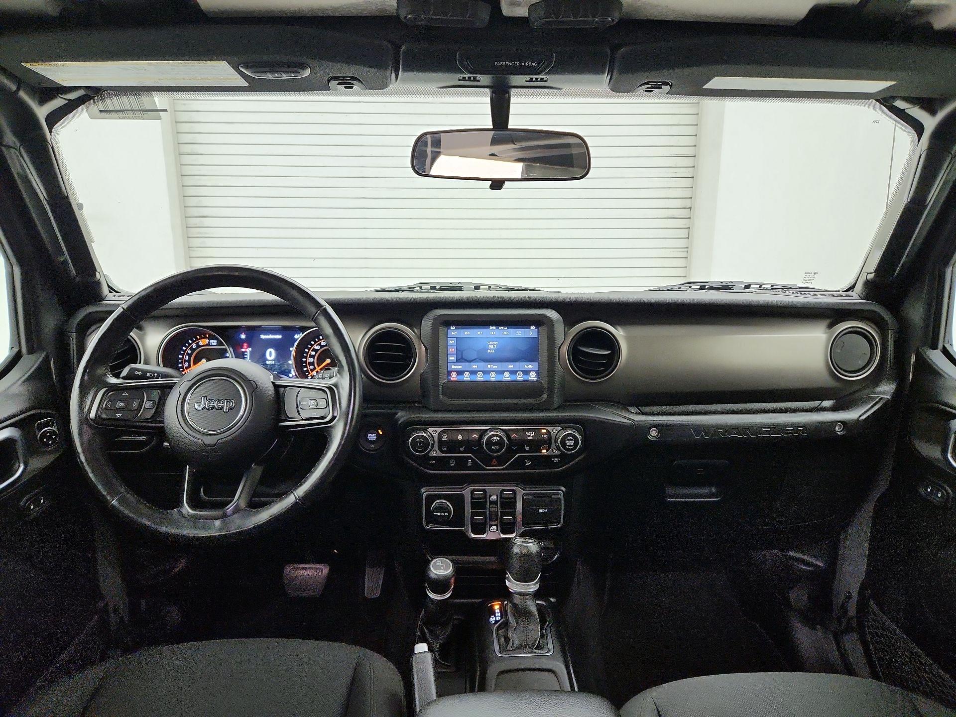 Thumbnail: 2020 Jeep Wrangler - 9