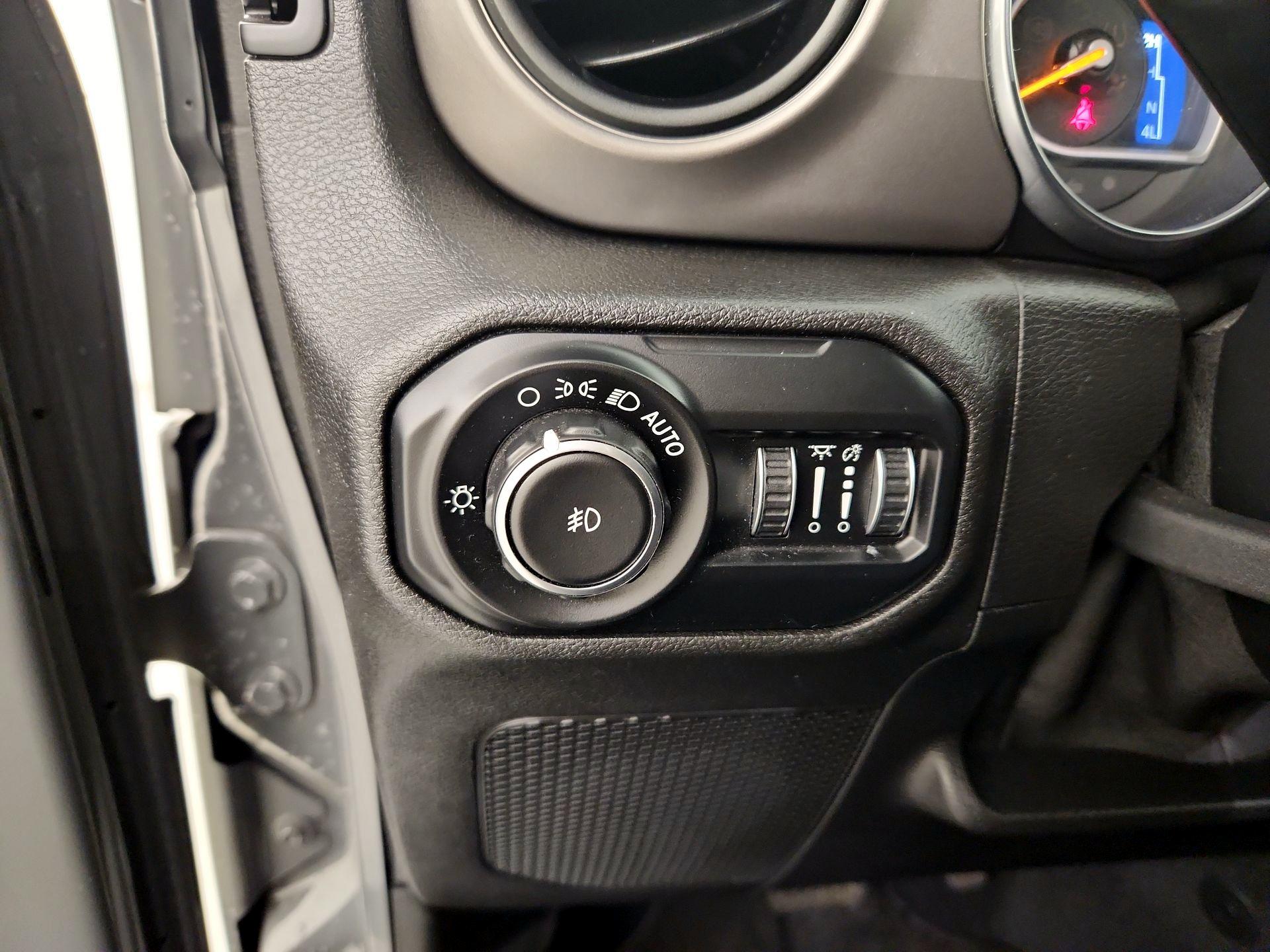 Thumbnail: 2020 Jeep Wrangler - 13