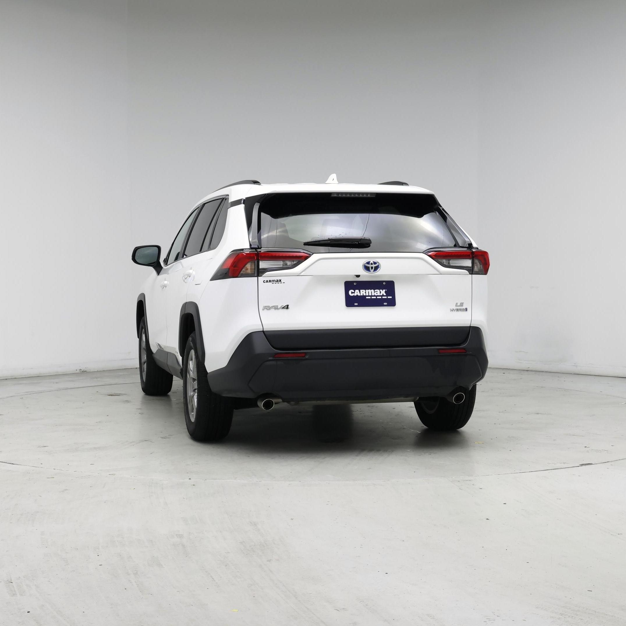 Thumbnail: 2024 Toyota RAV4 - 6