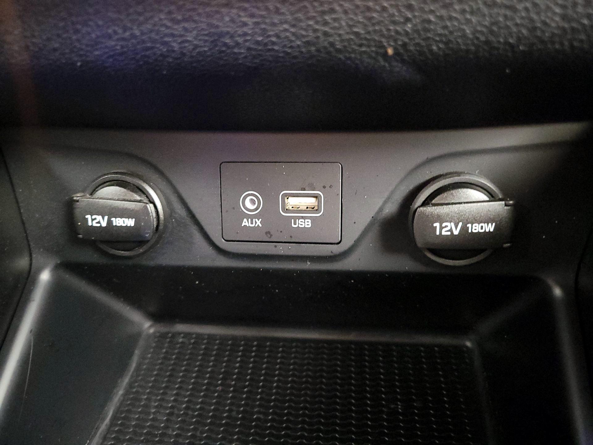 Thumbnail: 2020 Hyundai Tucson - 18