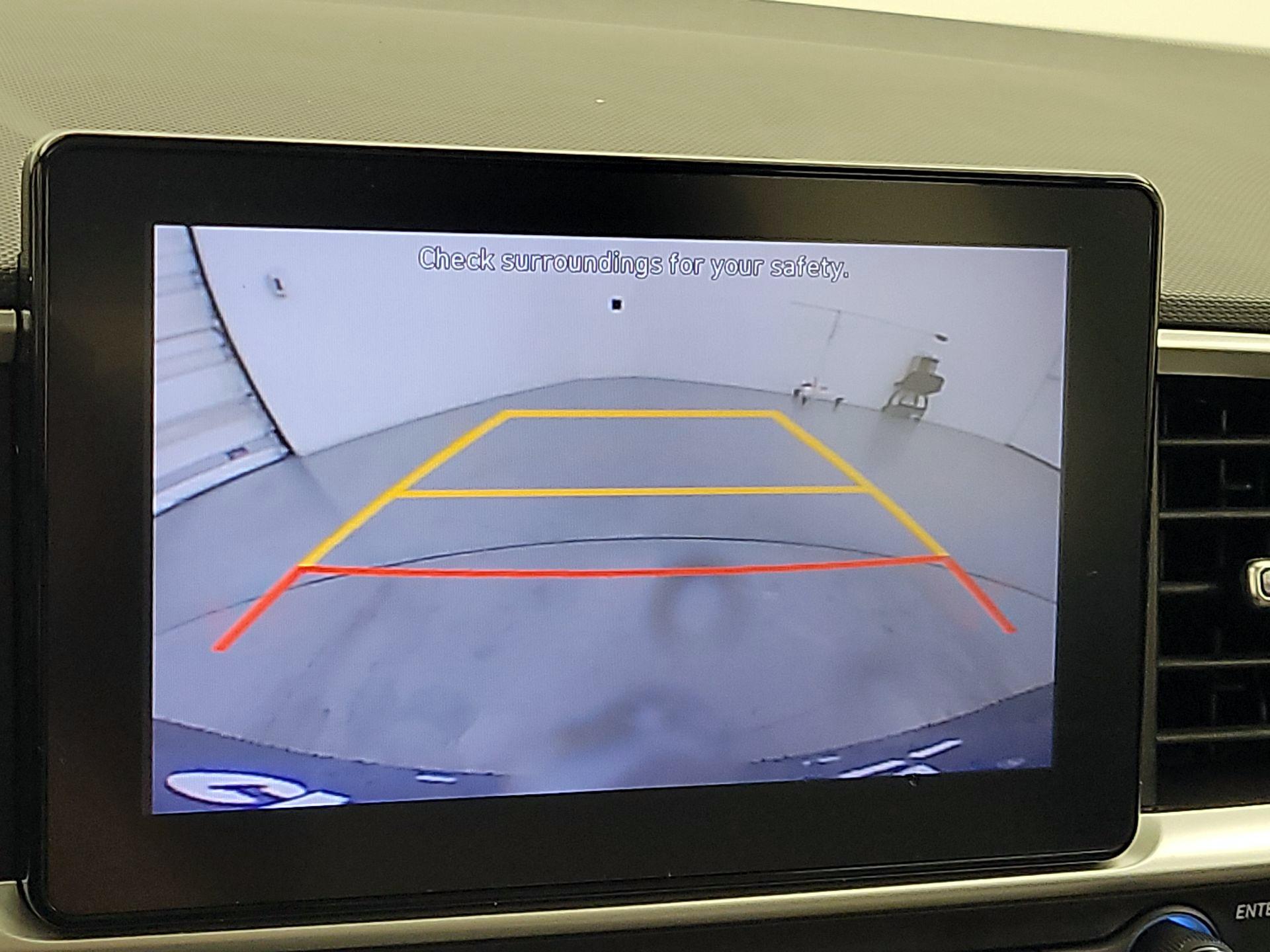 Thumbnail: 2022 Hyundai Venue - 14