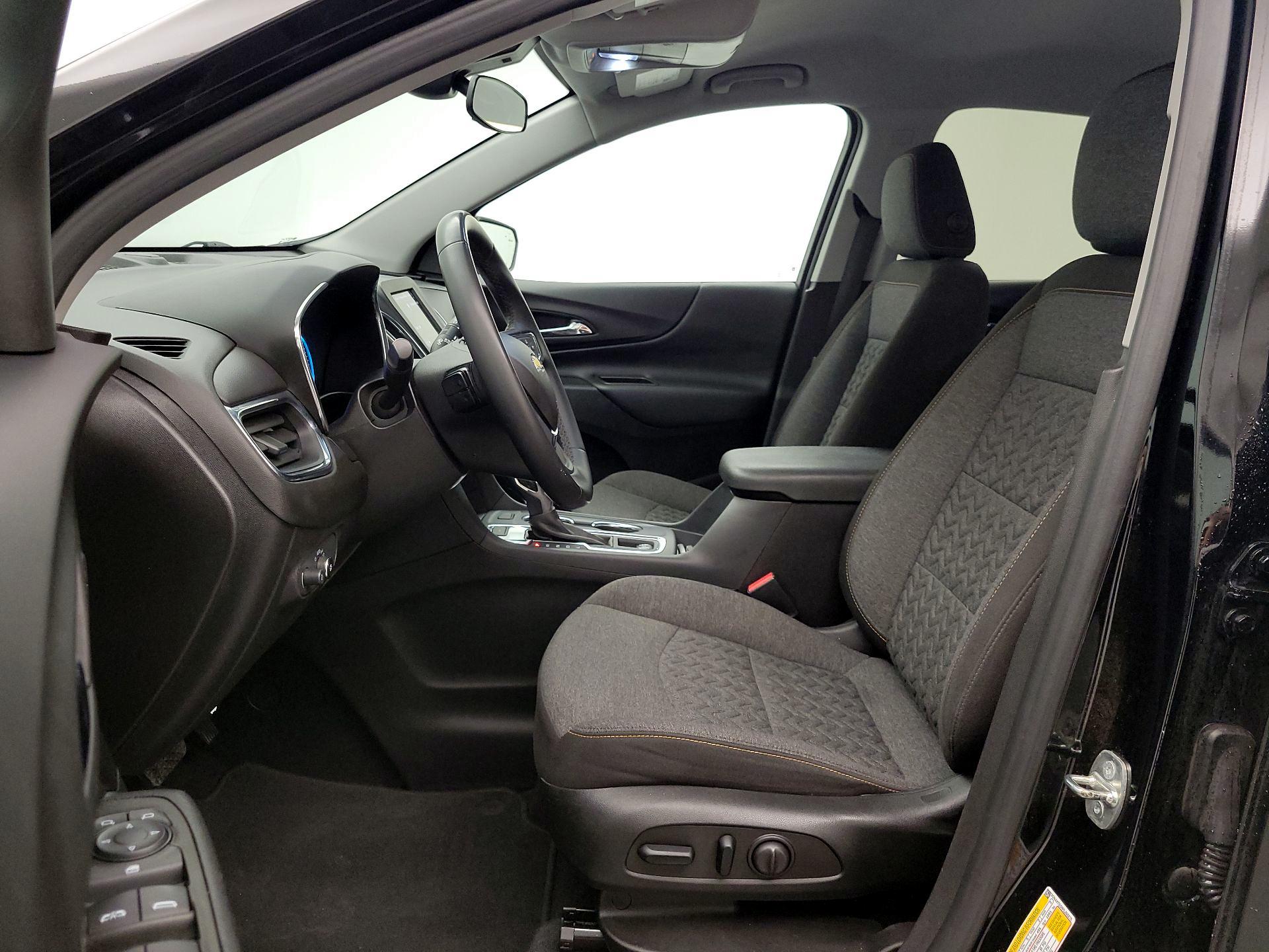 Thumbnail: 2023 Chevrolet Equinox - 11