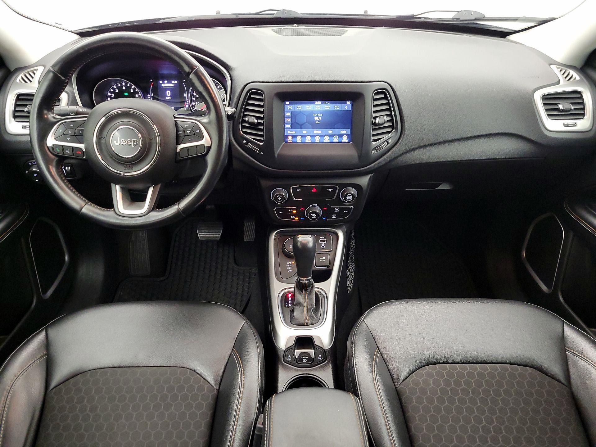 Thumbnail: 2020 Jeep Compass - 9