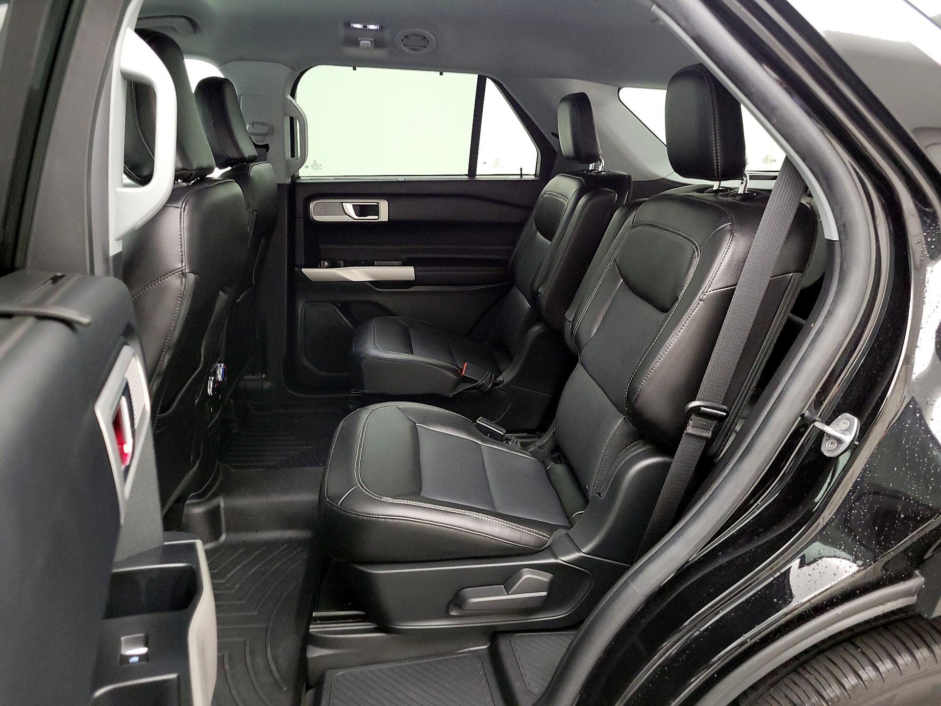 Thumbnail: 2022 Ford Explorer - 20