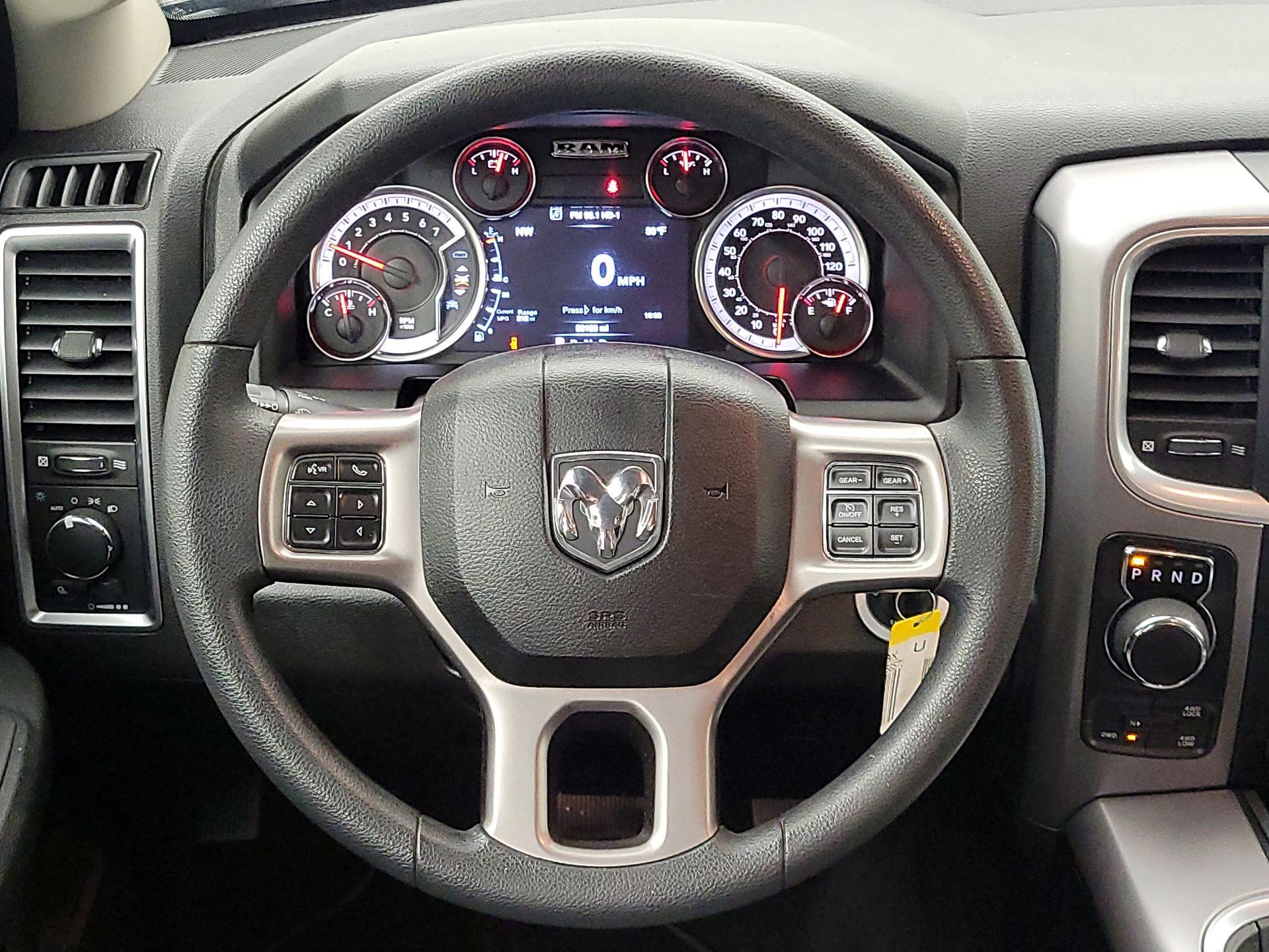 Thumbnail: 2023 RAM 1500 Classic - 10