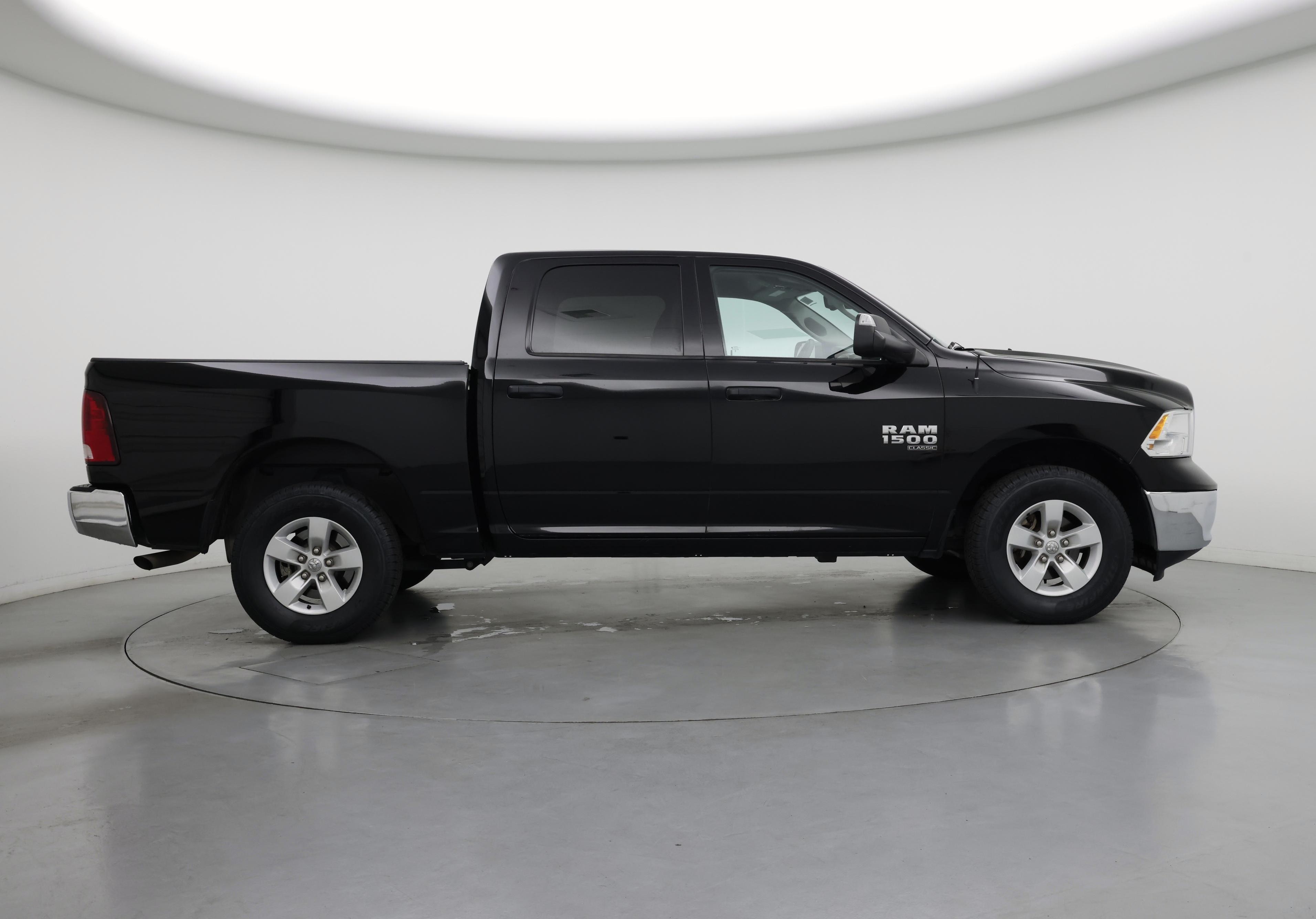 Thumbnail: 2023 RAM 1500 Classic - 7