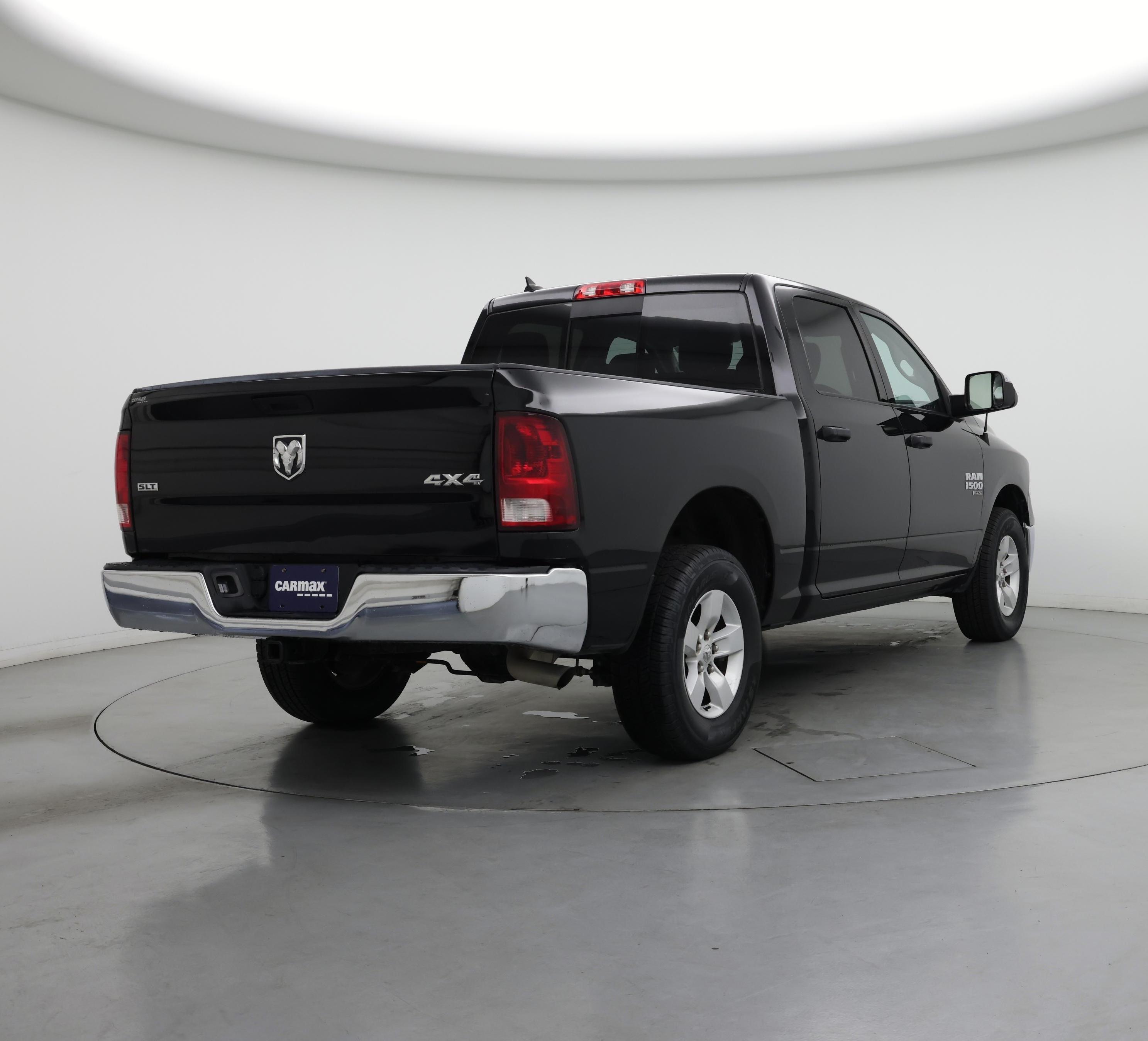 Thumbnail: 2023 RAM 1500 Classic - 8