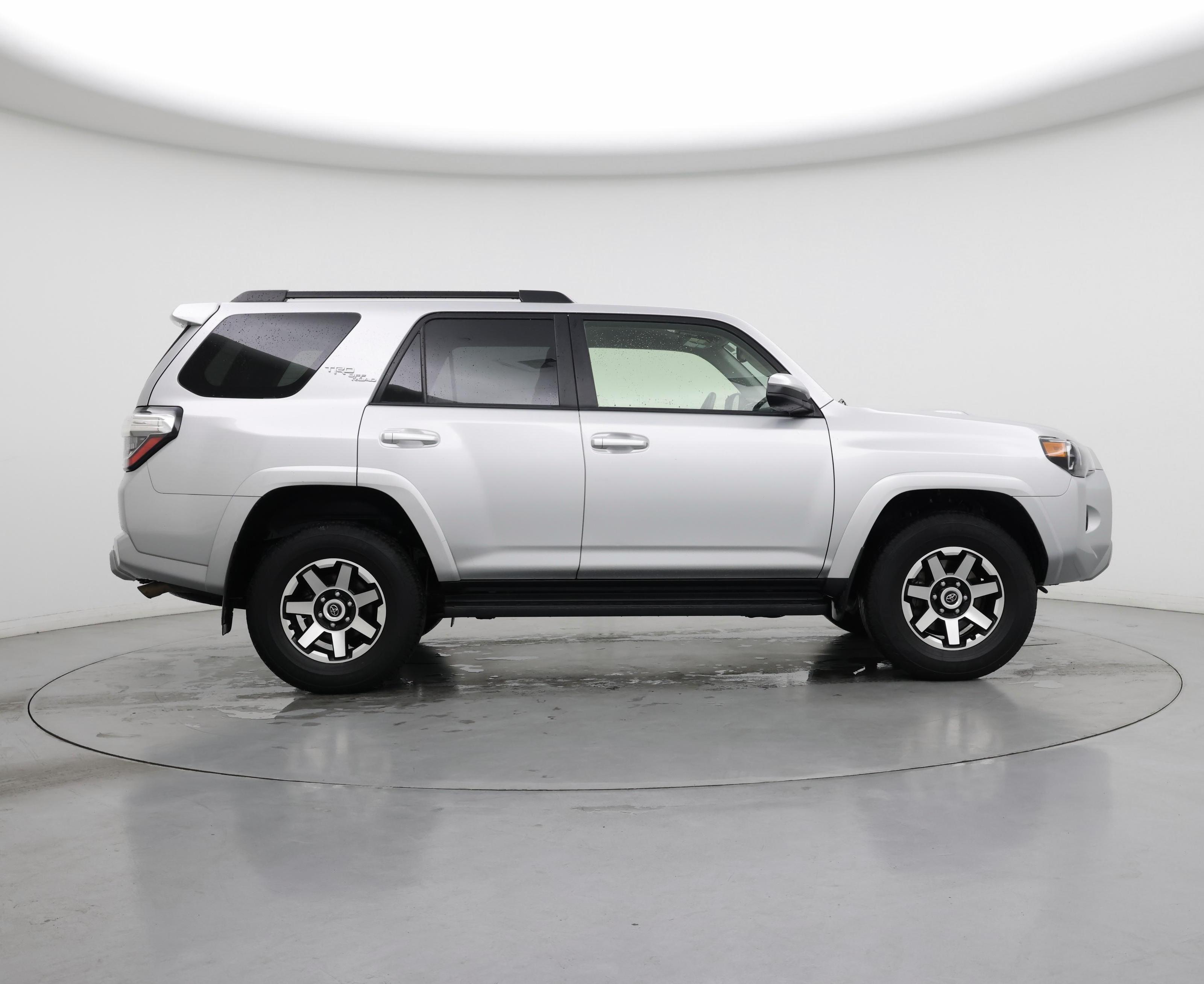 Thumbnail: 2024 Toyota 4Runner - 7