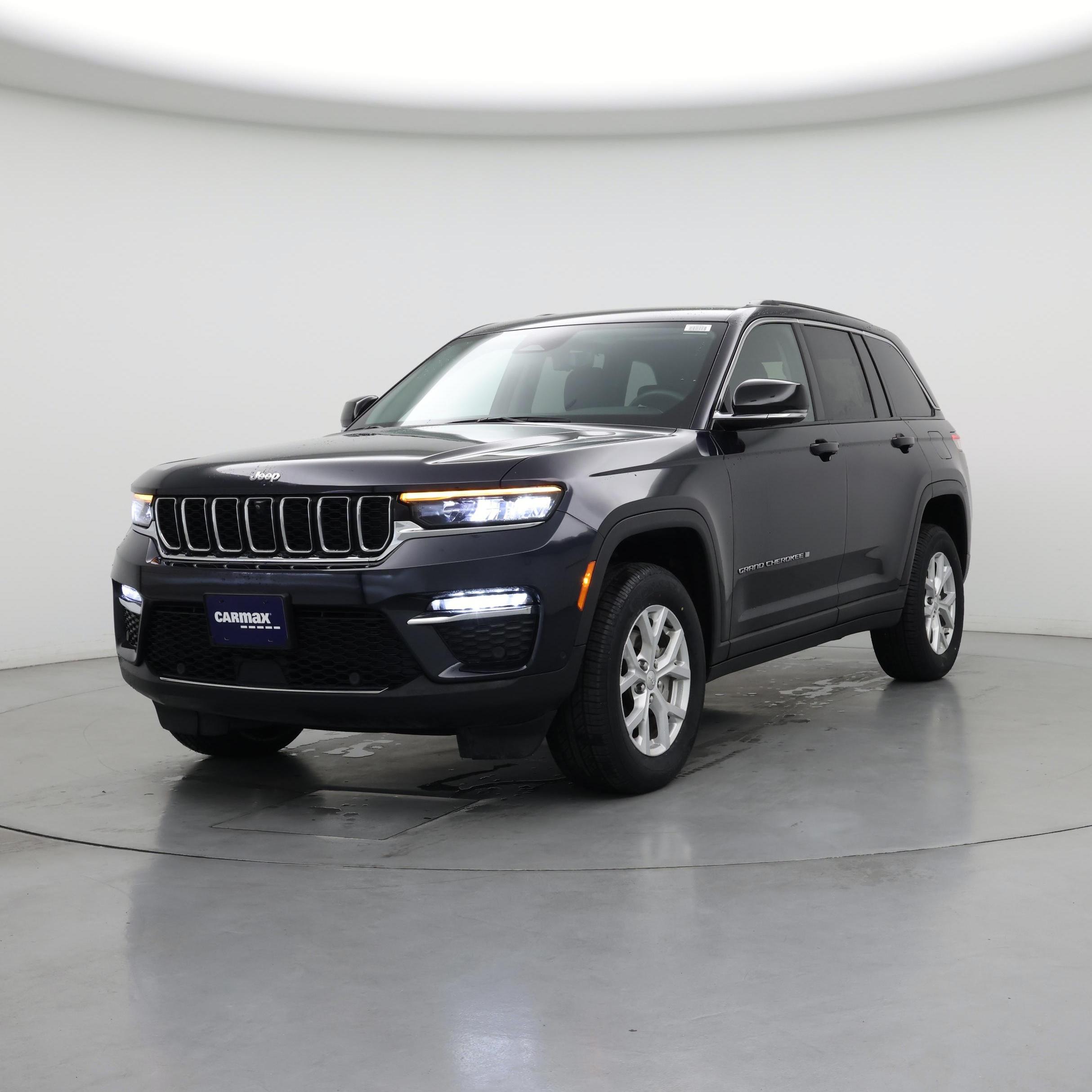 Thumbnail: 2023 Jeep Grand Cherokee - 4