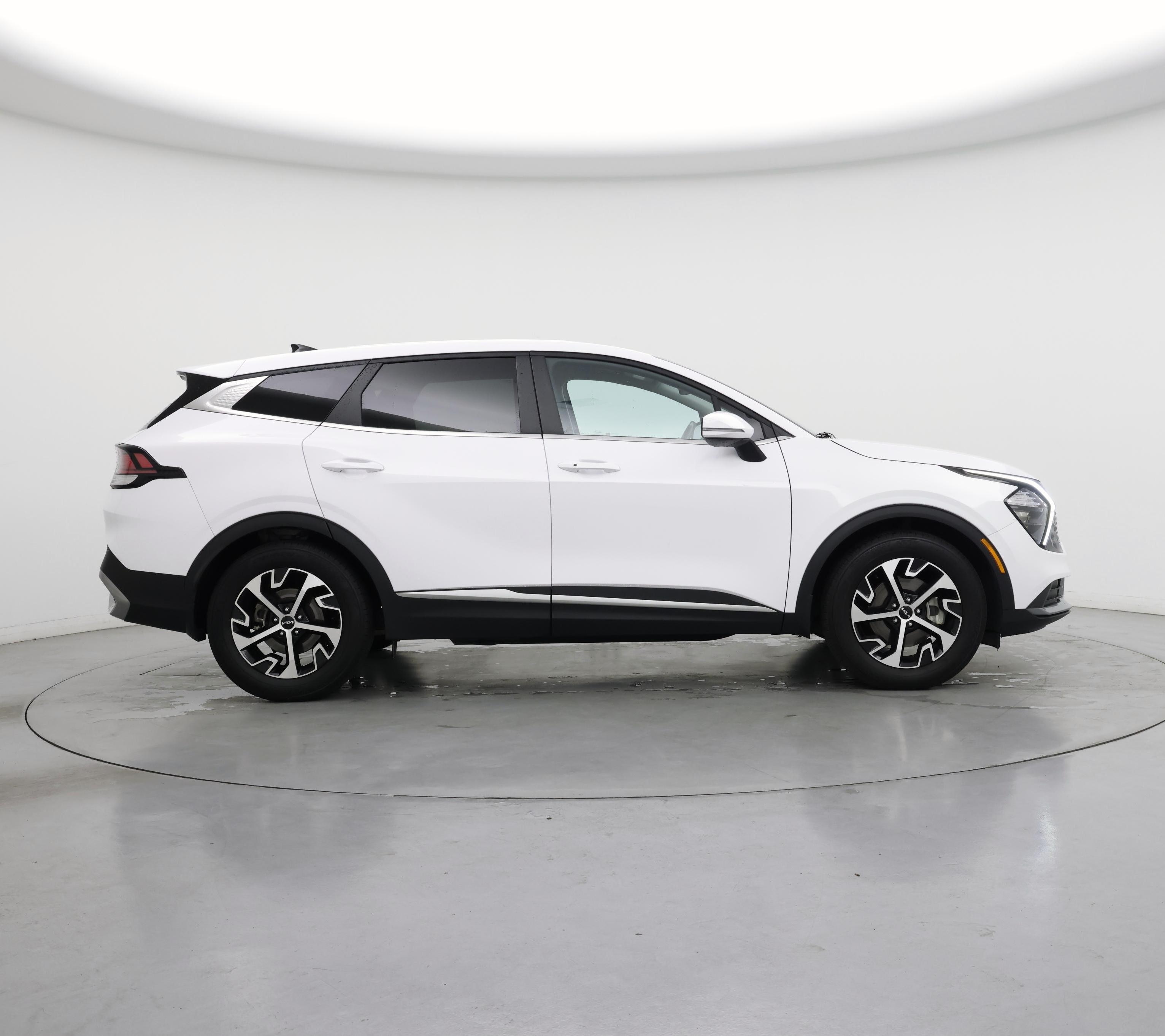 Thumbnail: 2023 Kia Sportage - 7