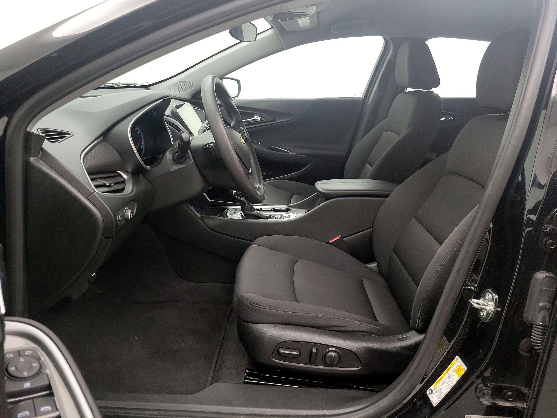 Thumbnail: 2023 Chevrolet Malibu - 11