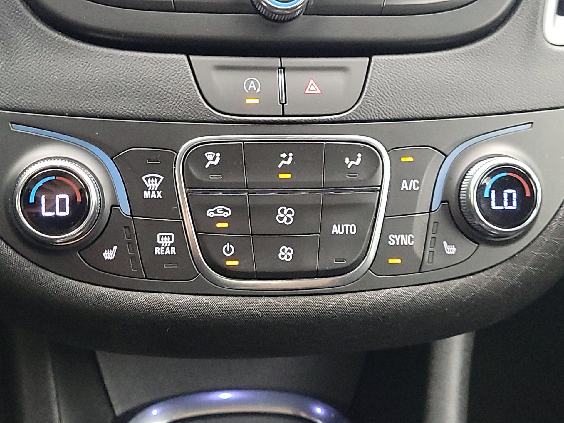 Thumbnail: 2023 Chevrolet Malibu - 16