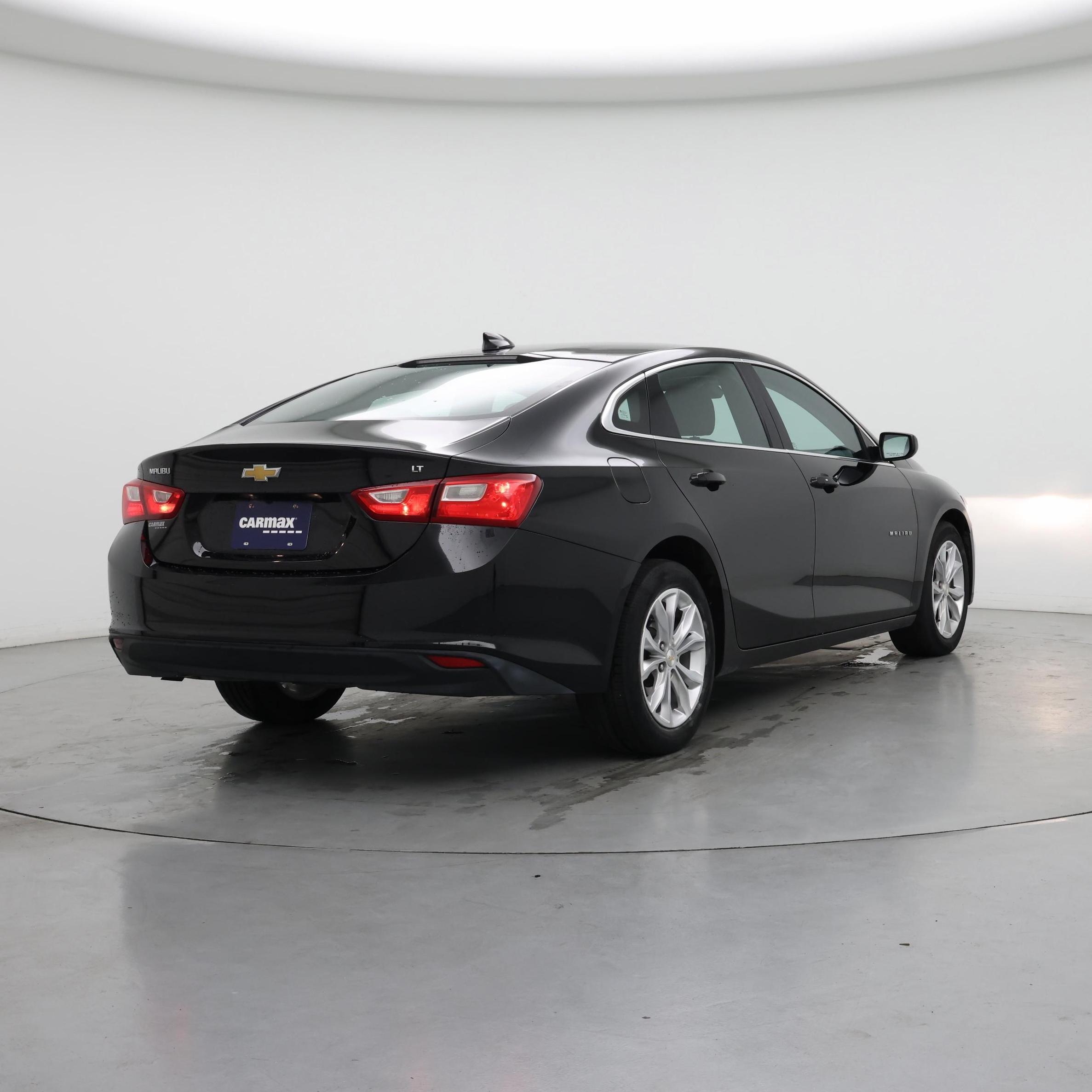 Thumbnail: 2023 Chevrolet Malibu - 8