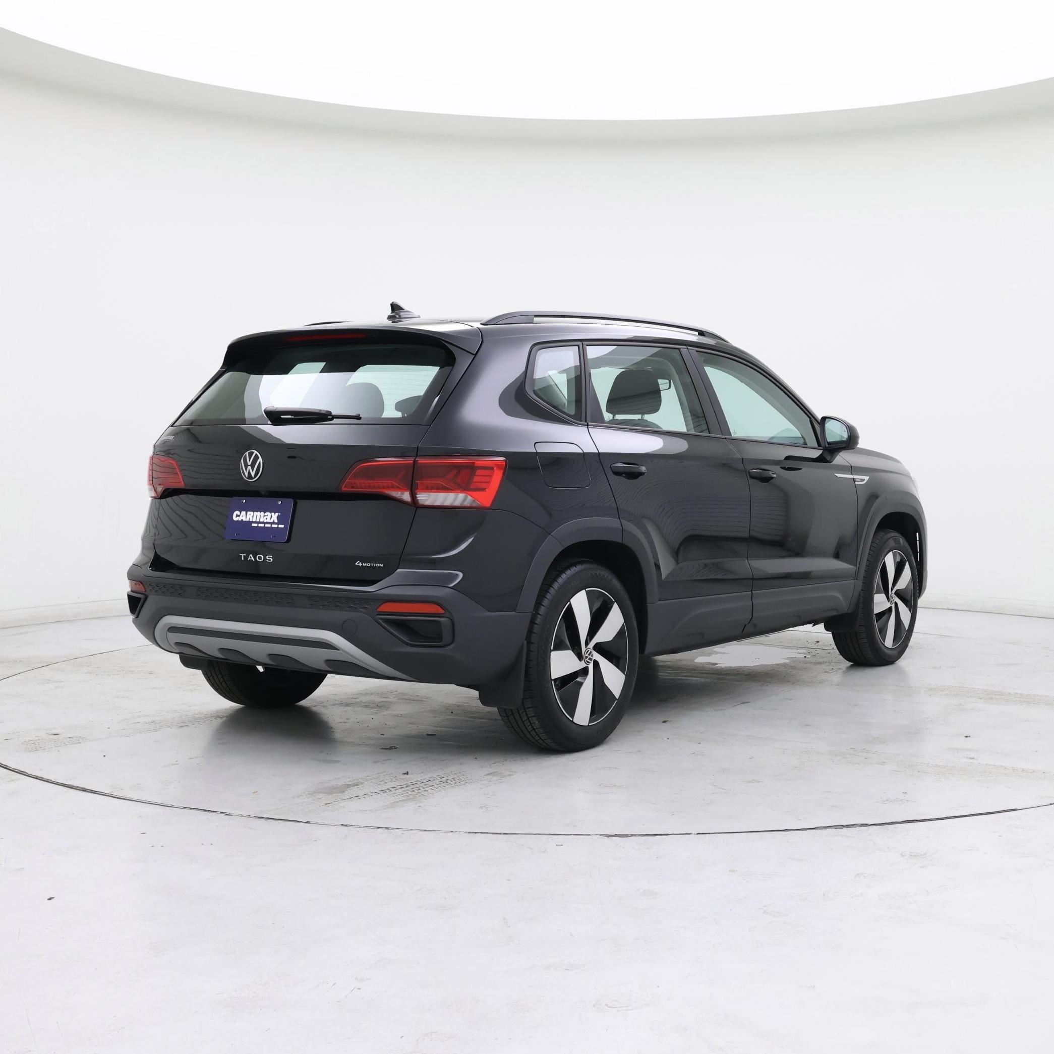 Thumbnail: 2024 Volkswagen Taos - 8