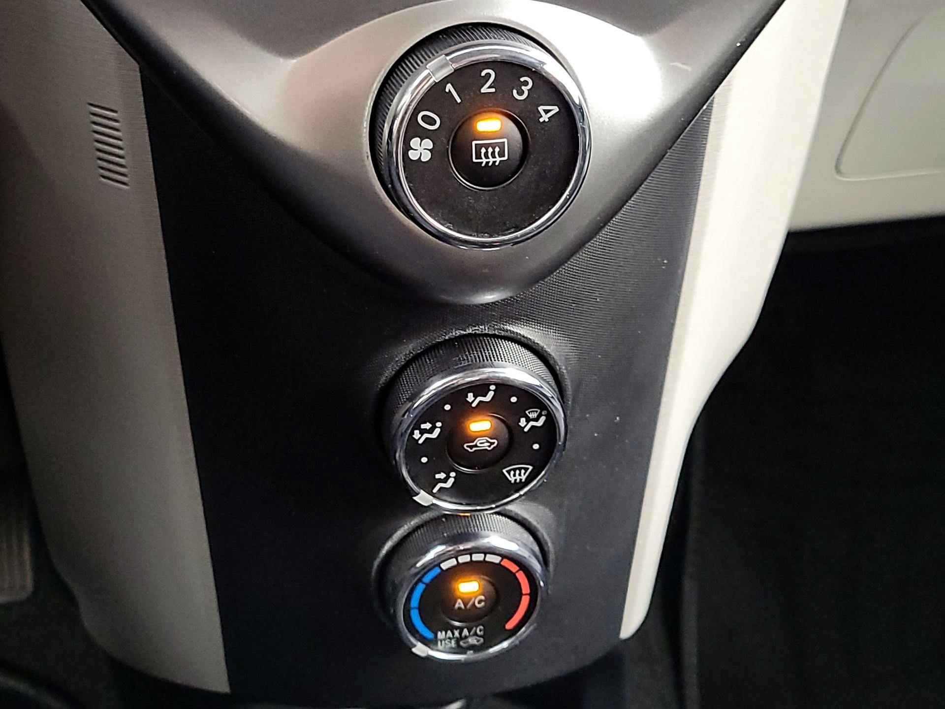 Thumbnail: 2014 Scion iQ - 15