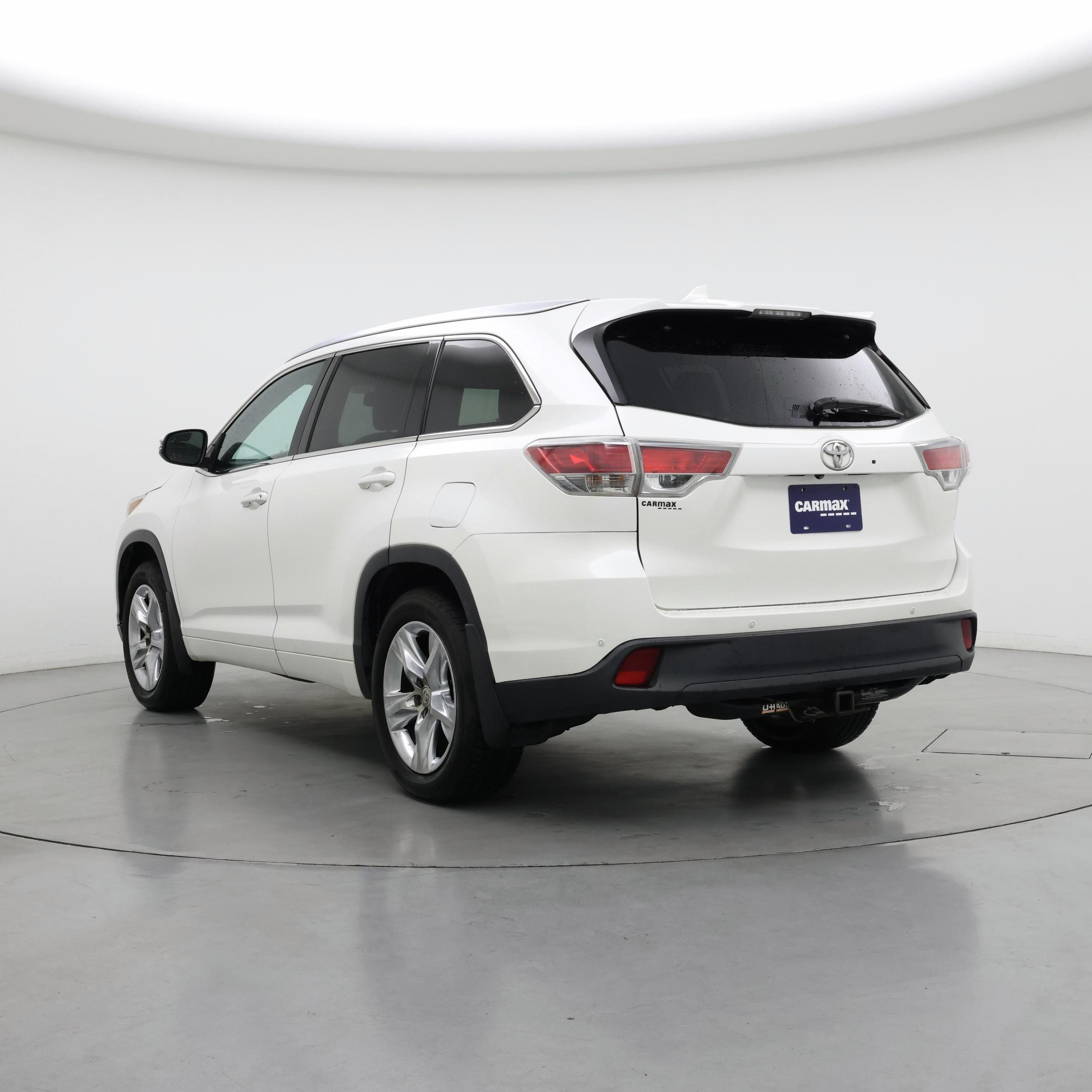 Thumbnail: 2014 Toyota Highlander - 2