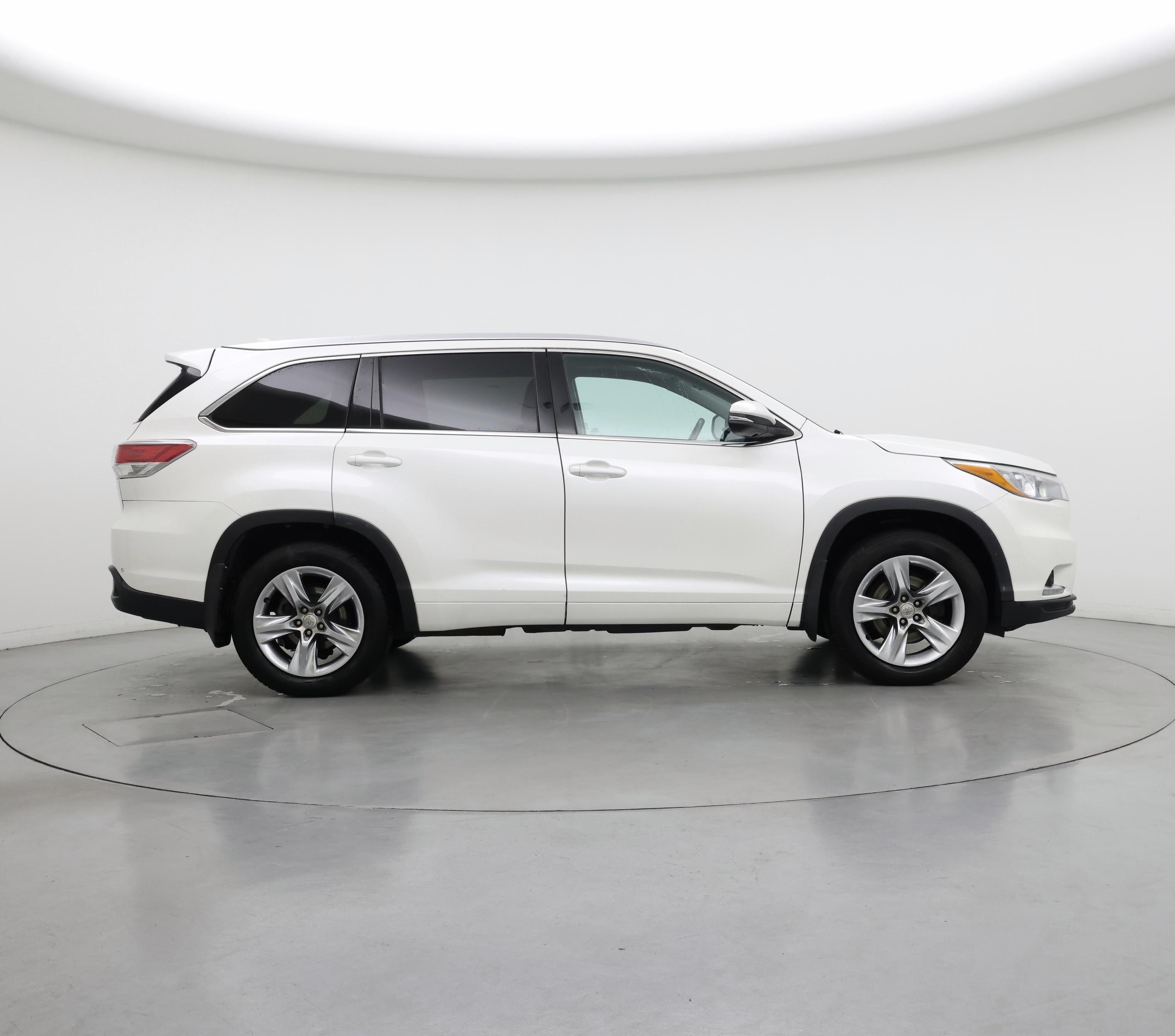 Thumbnail: 2014 Toyota Highlander - 7