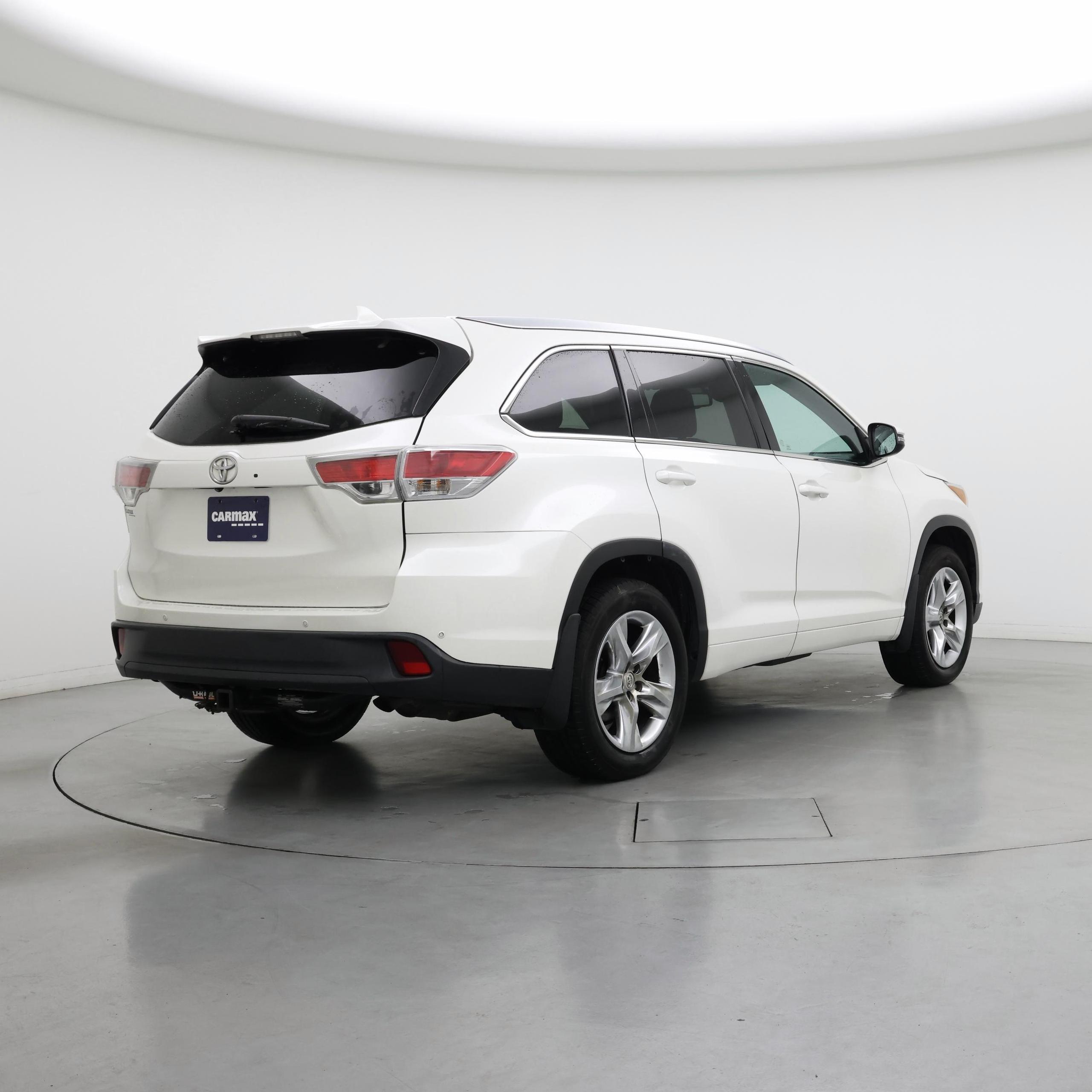 Thumbnail: 2014 Toyota Highlander - 8