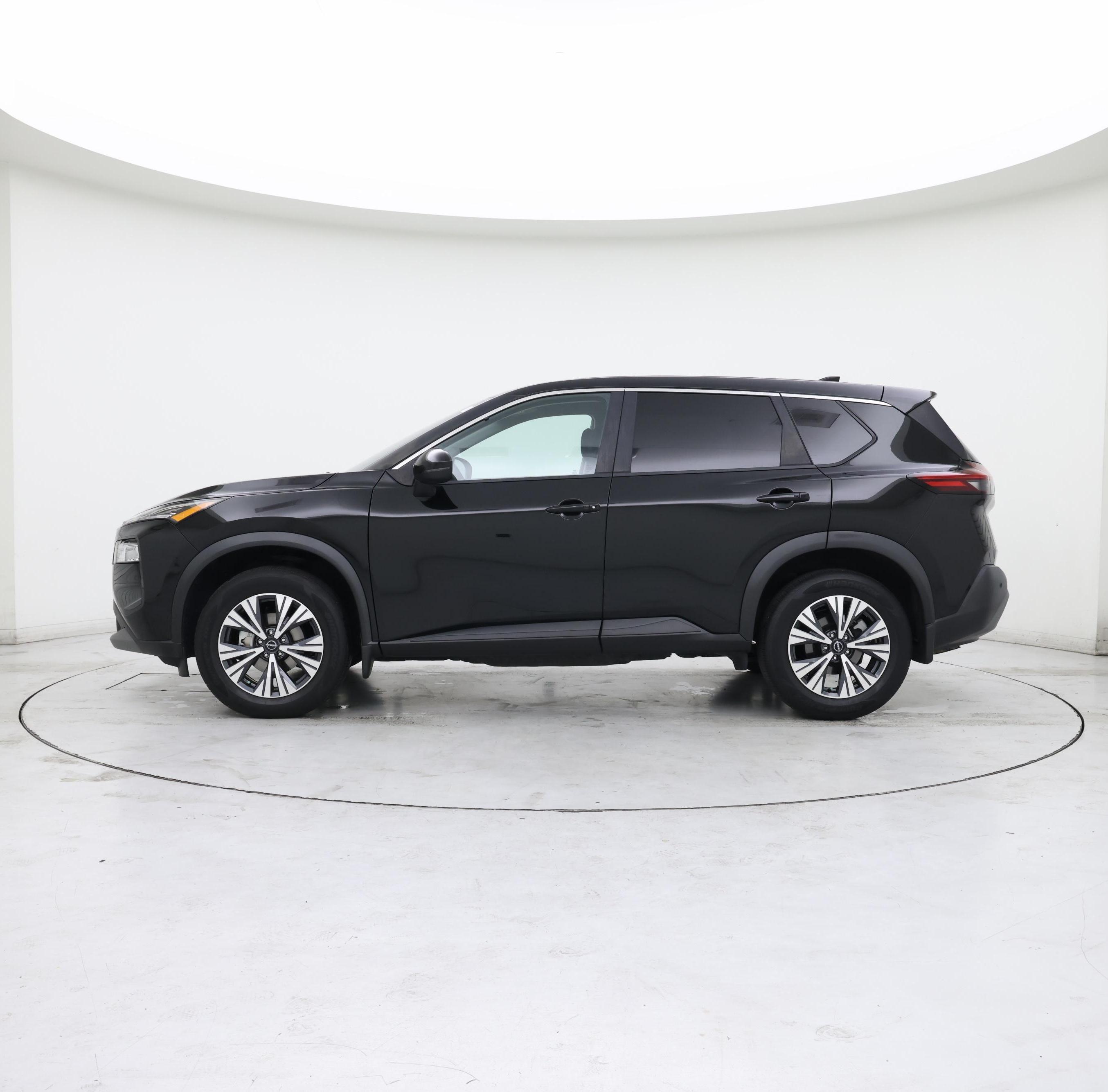 Thumbnail: 2022 Nissan Rogue - 3