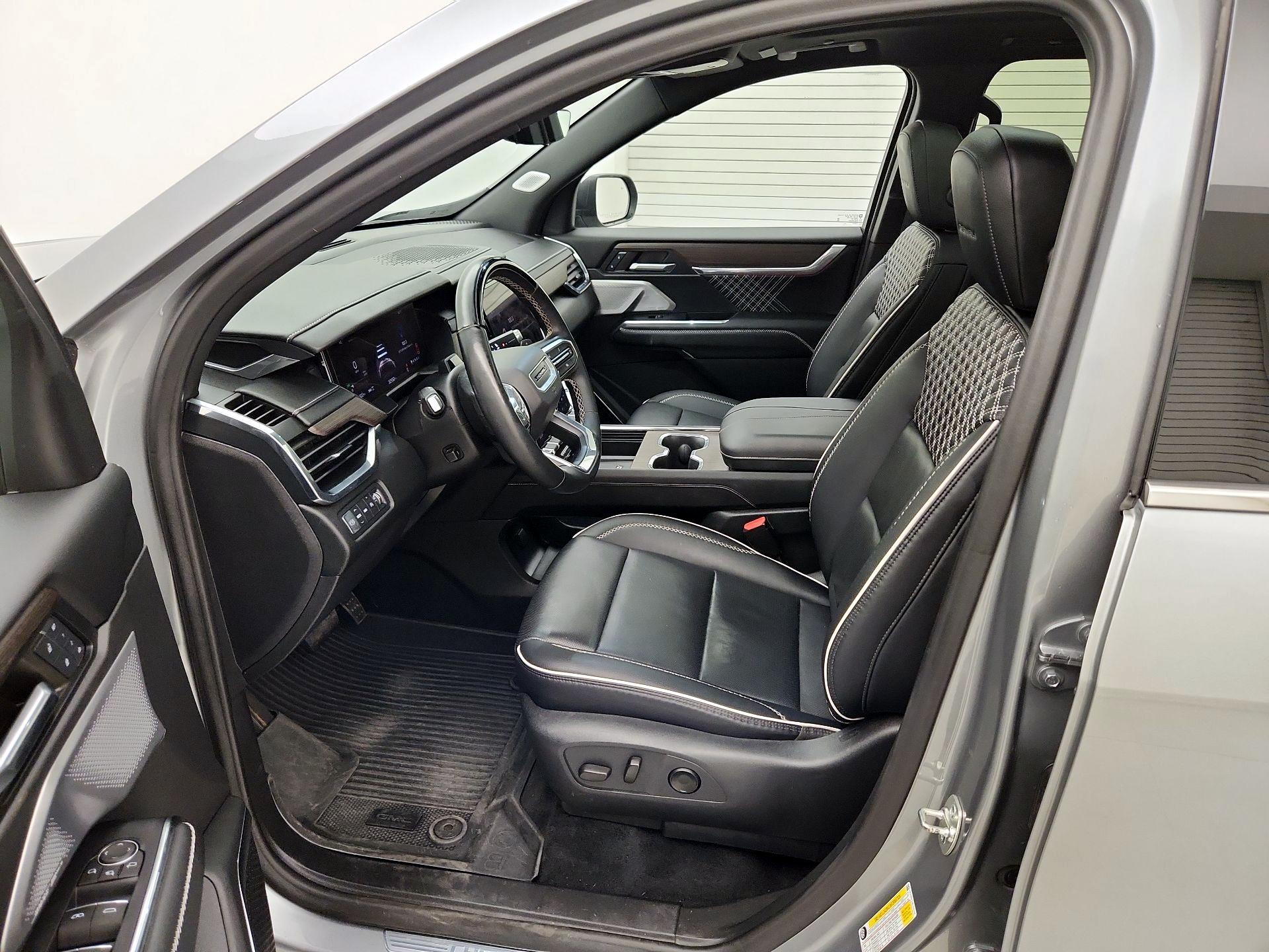 Thumbnail: 2024 GMC Acadia - 11